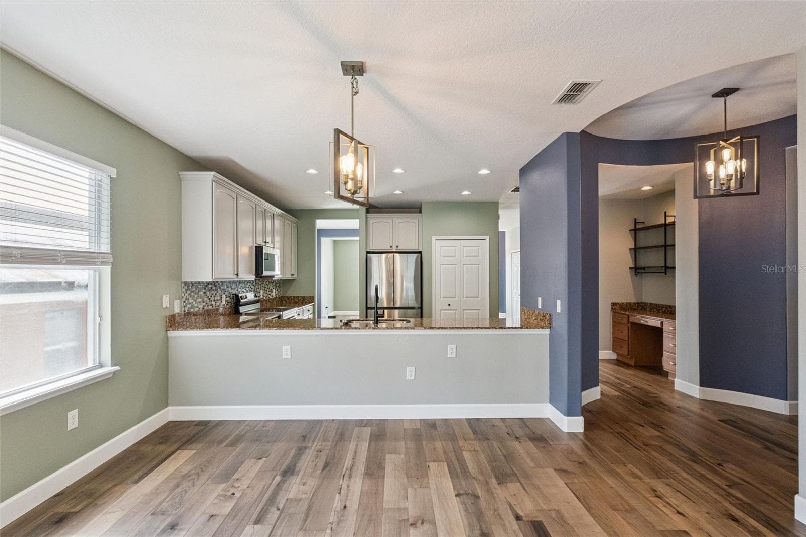 Single Family Residence at 30132 SANDBUNKER LN, SORRENTO, photo 12 of 51