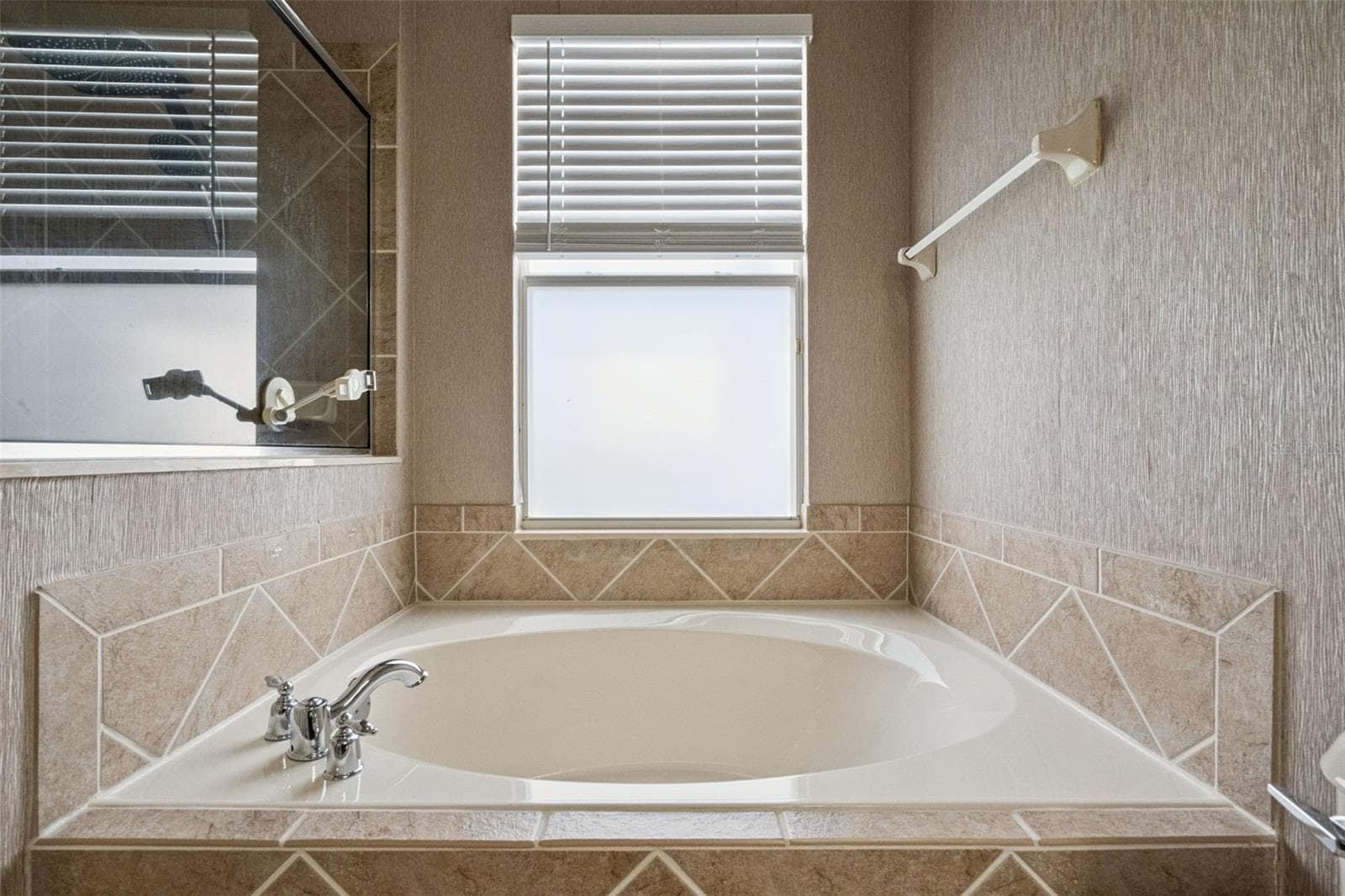 Single Family Residence at 30132 SANDBUNKER LN, SORRENTO, photo 24 of 51