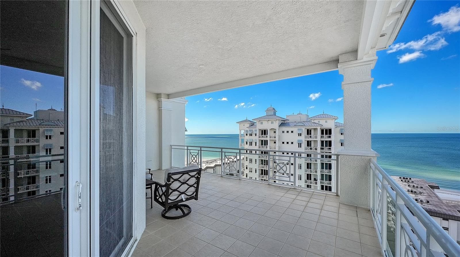 Condominium at 2050 BENJAMIN FRANKLIN DR #PH1102, SARASOTA, photo 30 of 58