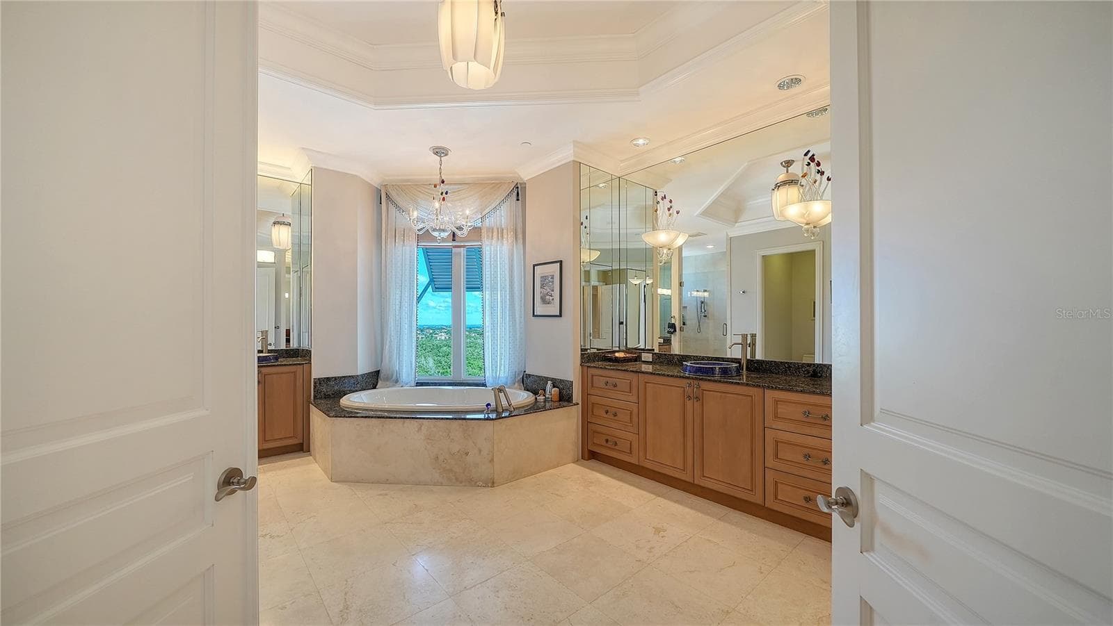 Condominium at 2050 BENJAMIN FRANKLIN DR #PH1102, SARASOTA, photo 34 of 58