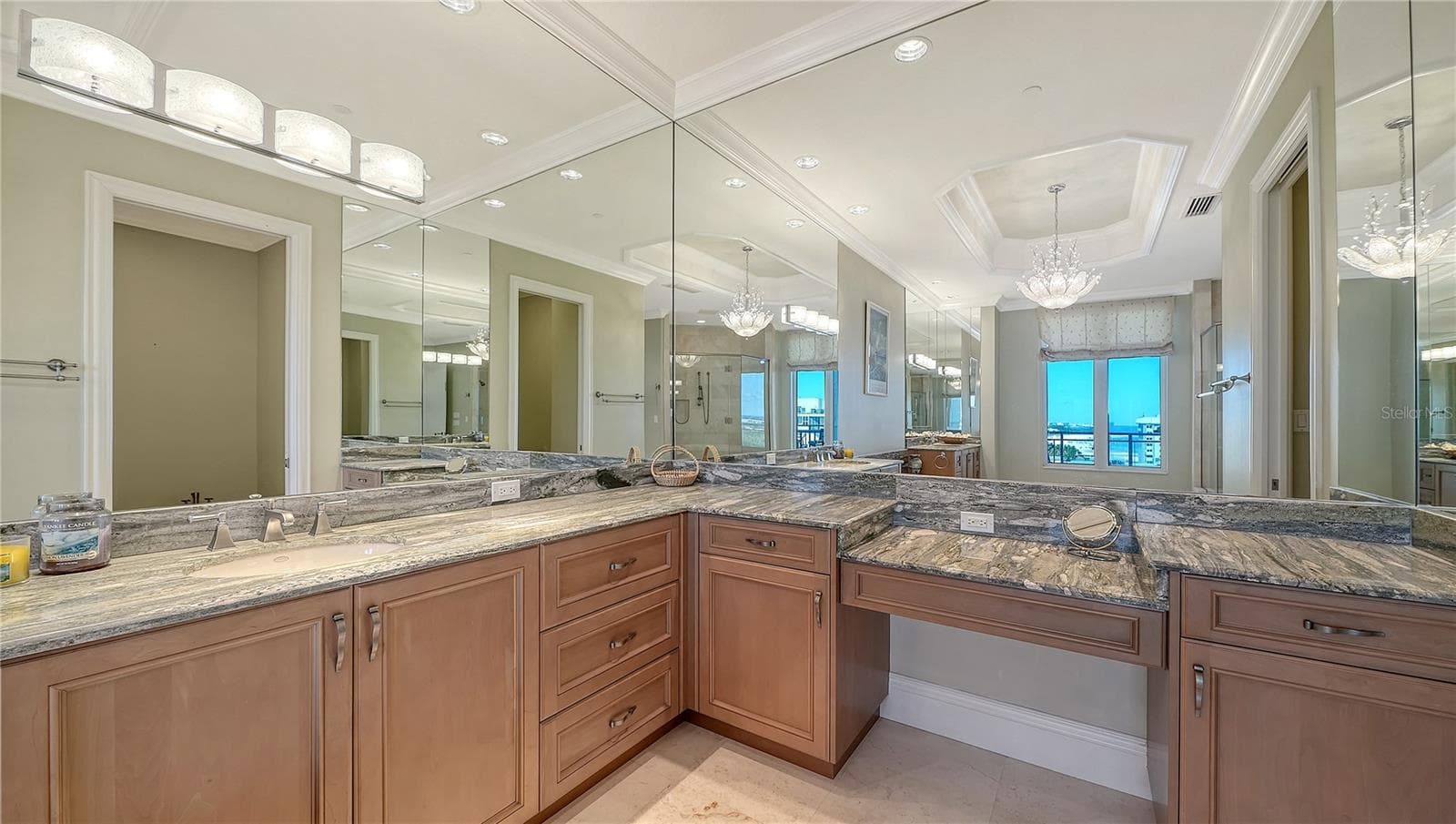 Condominium at 2050 BENJAMIN FRANKLIN DR #PH1102, SARASOTA, photo 43 of 58