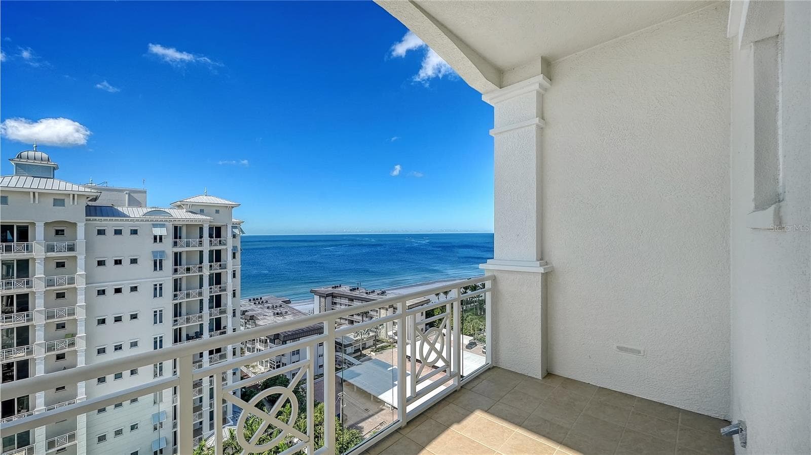 Condominium at 2050 BENJAMIN FRANKLIN DR #PH1102, SARASOTA, photo 48 of 58
