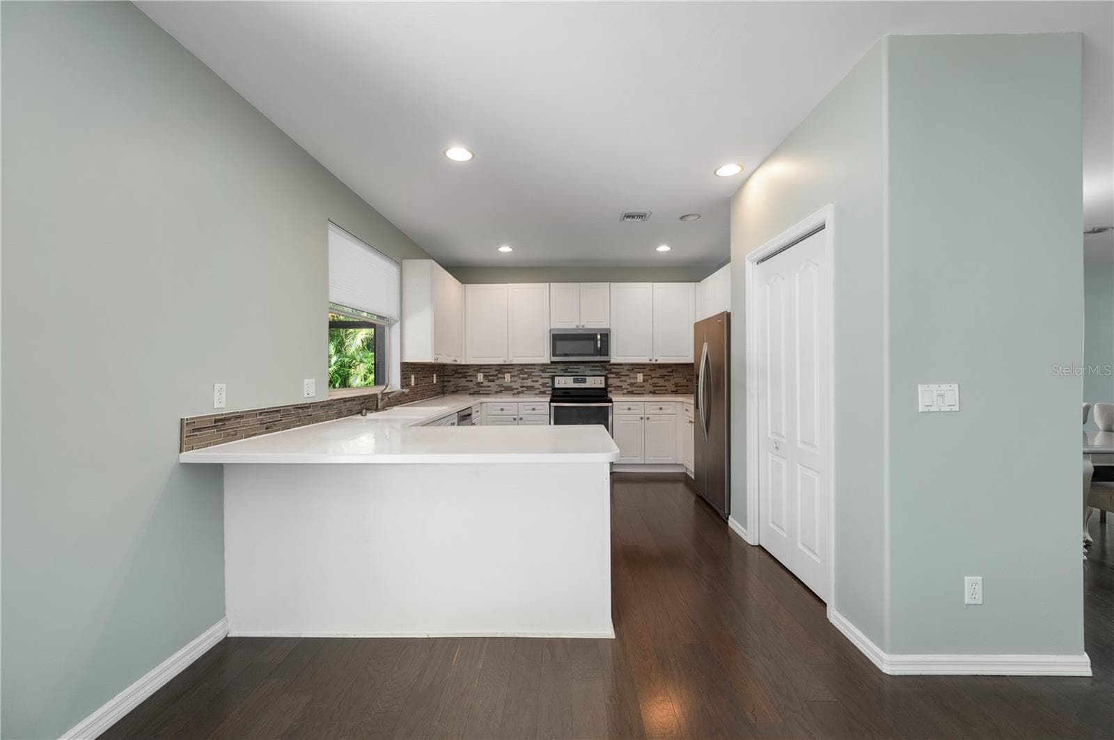 Single Family Residence at 8972 CYPRESS PRESERVE PL, FORT MYERS, photo 16 of 75