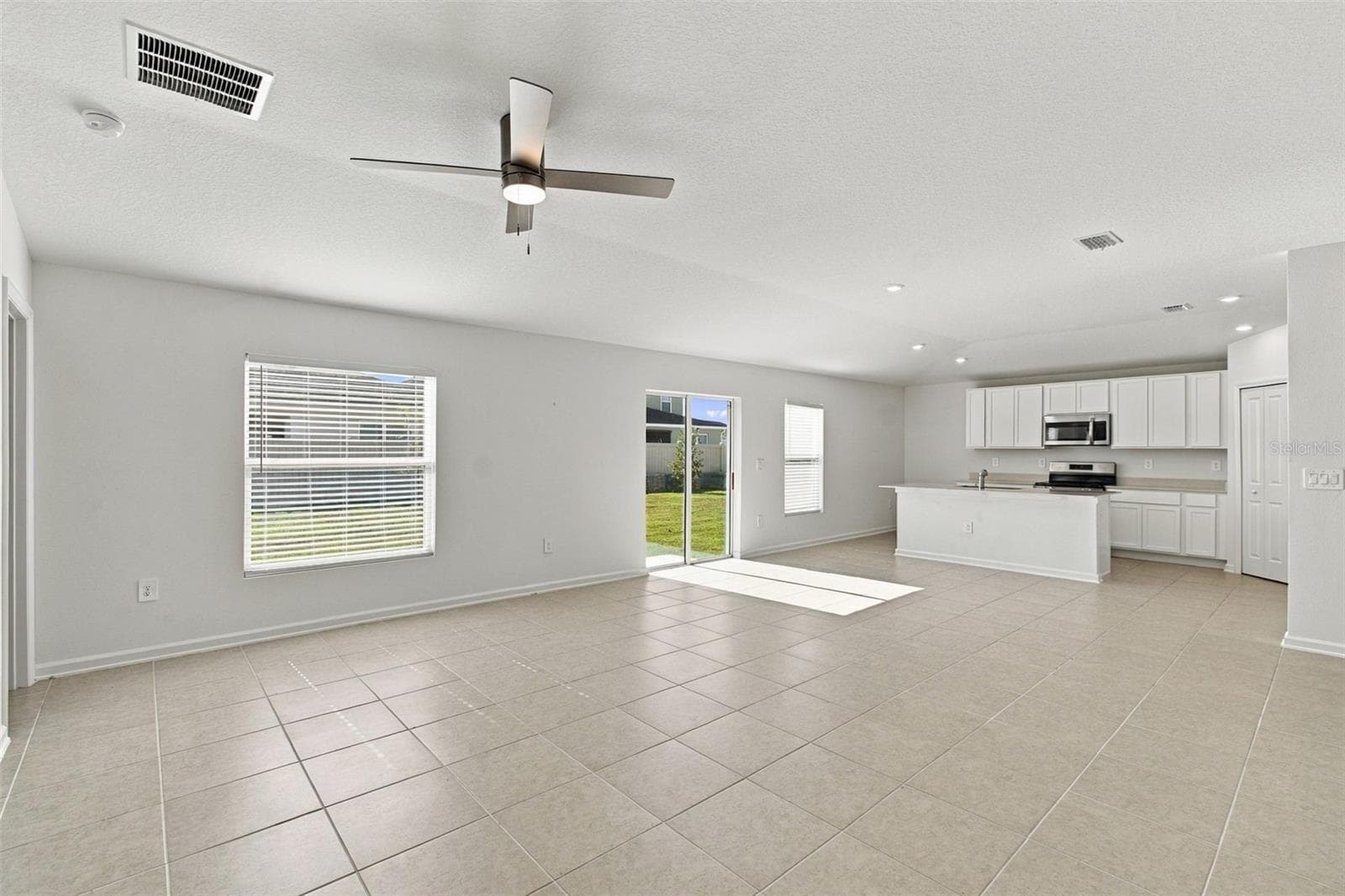 Living and Dining Space - 2007 FORAGE DR, KISSIMMEE