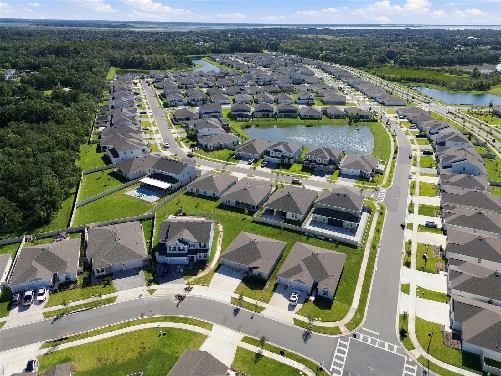 Built in 2025, this 3-bedroom, 2-bath home features a 3-car garage, an open-concept layout, and neutral finishes throughout. - 2007 FORAGE DR, KISSIMMEE