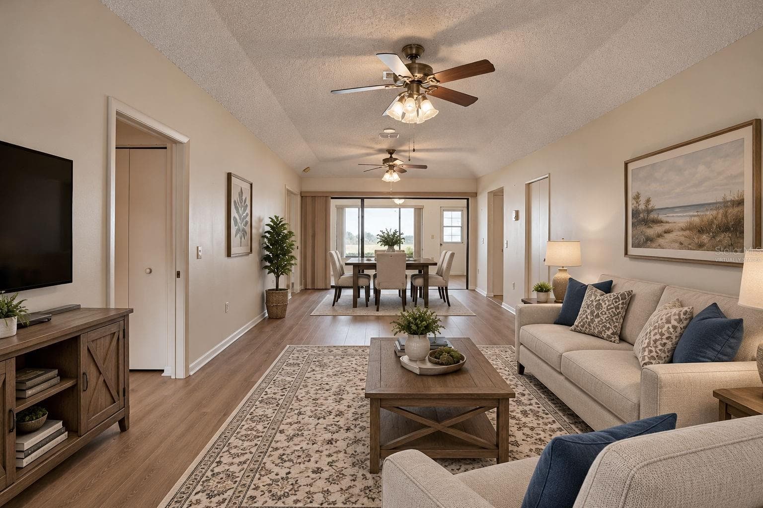 This photo is virtually staged - 4828 SQUIRE HOLLOW DR, LAKELAND