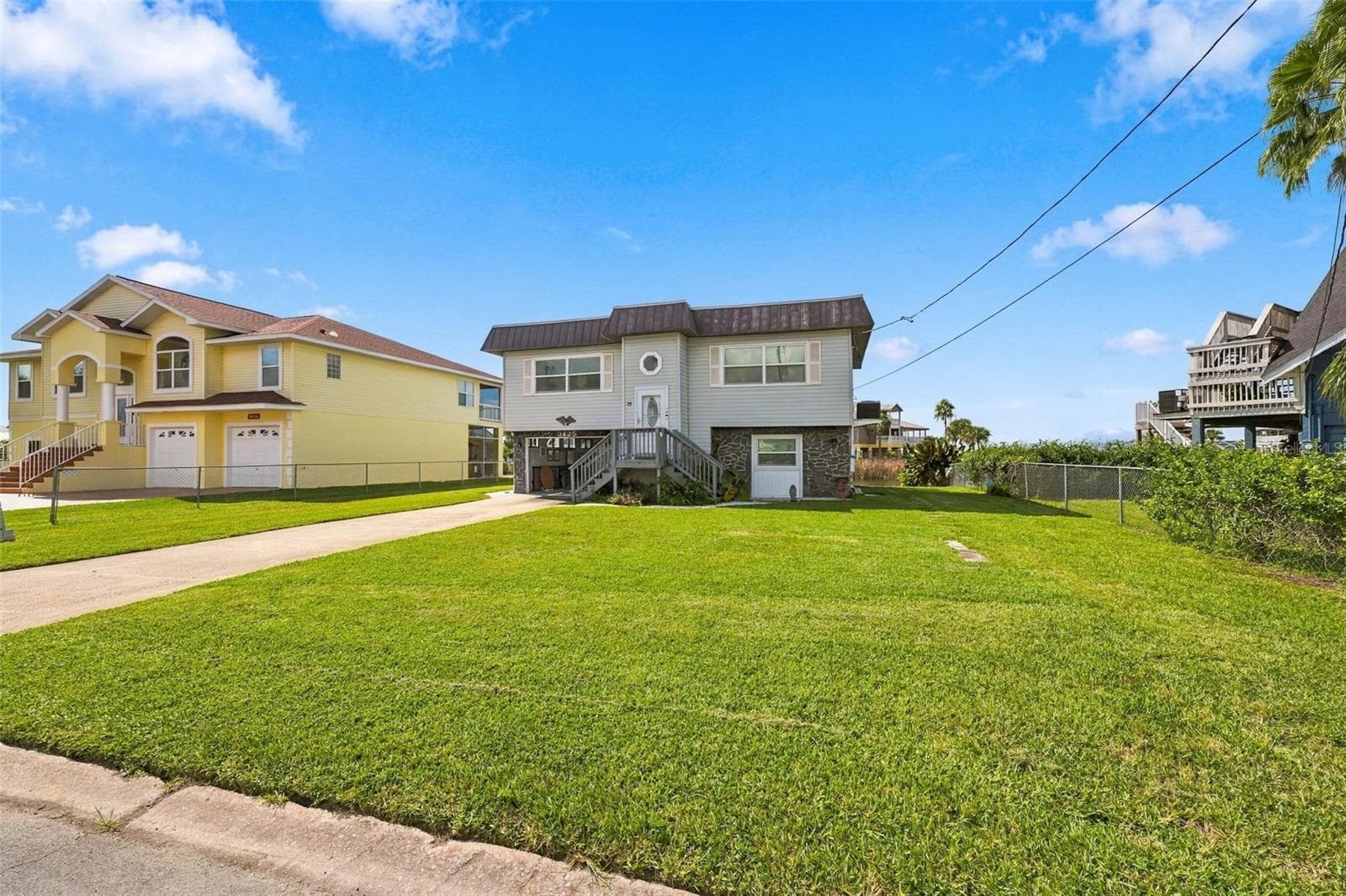Single Family Residence at 3425 CRAPE MYRTLE DR, HERNANDO BEACH, photo 9 of 80