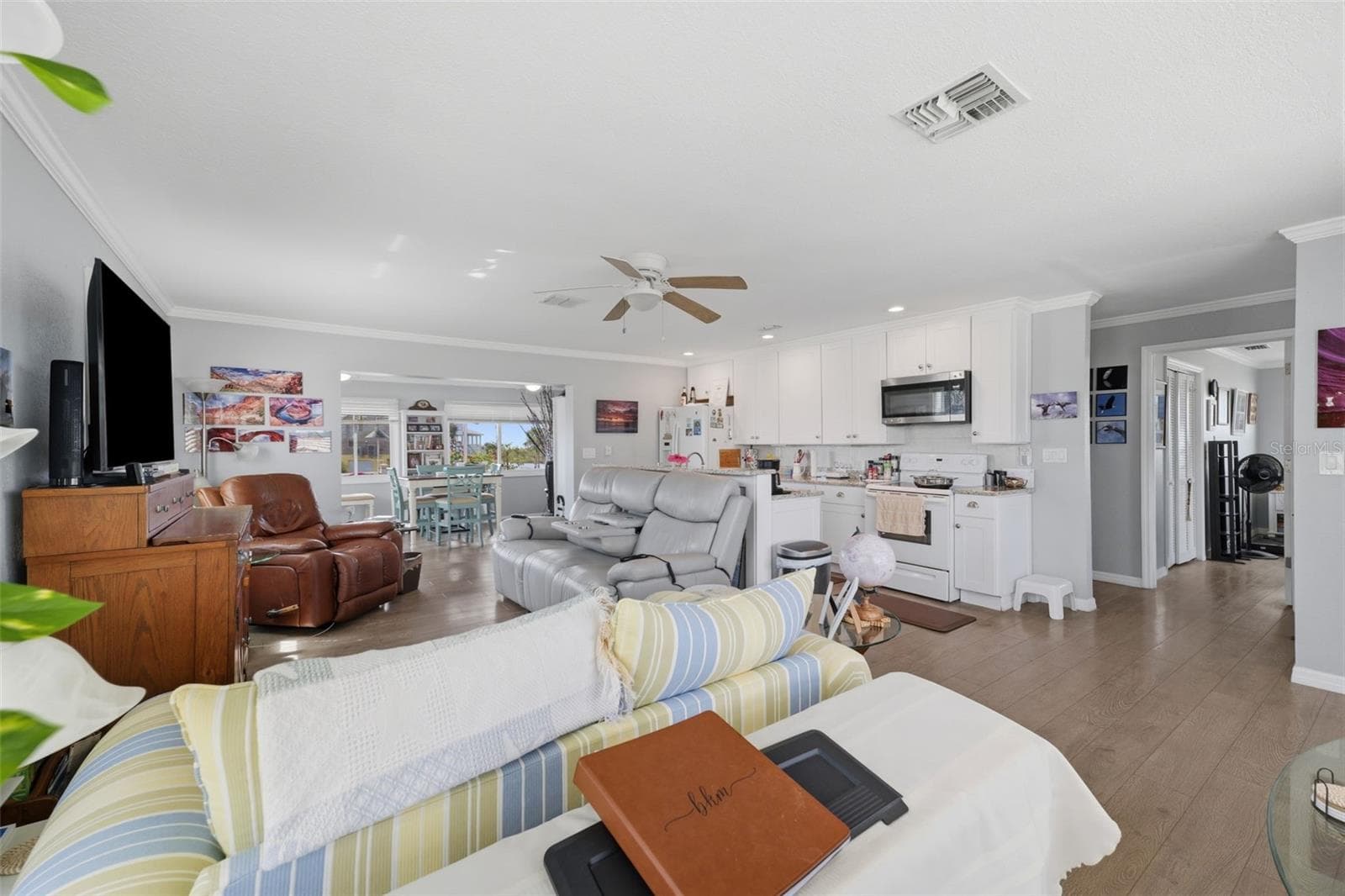 Single Family Residence at 3425 CRAPE MYRTLE DR, HERNANDO BEACH, photo 21 of 80