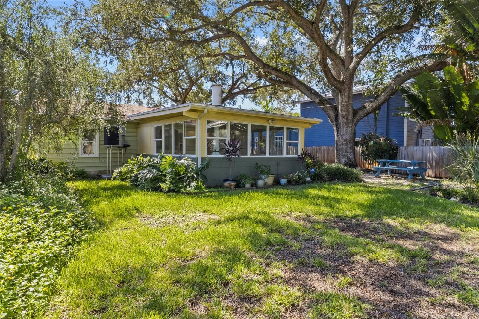 Single Family Residence at 5819 27TH AVE S, GULFPORT, photo 18 of 38
