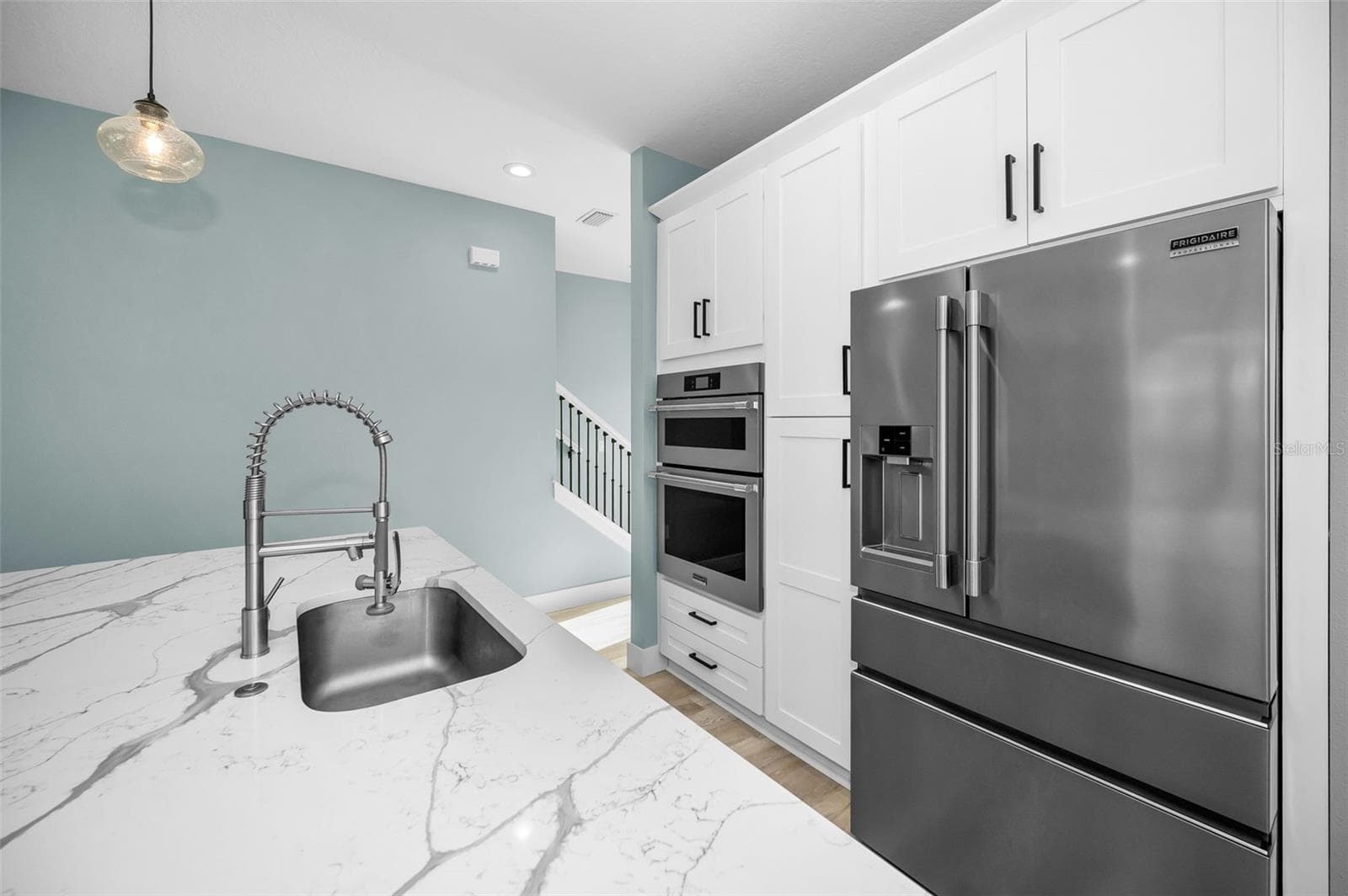 Stainless Steel appliances - 5650 EGRETS PL, NEW PORT RICHEY