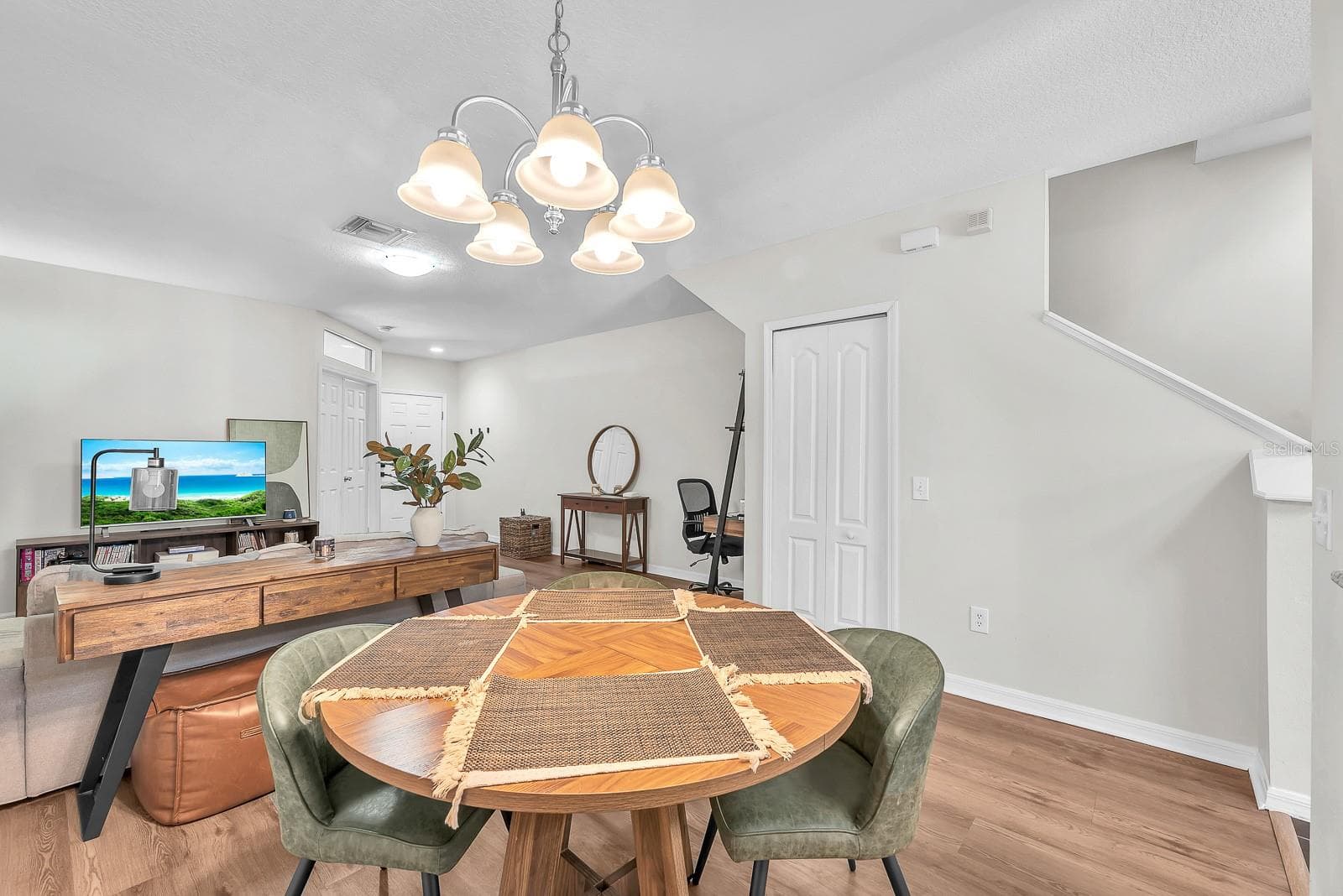 Townhouse at 5819 FISHHAWK RIDGE DR, LITHIA, photo 12 of 29