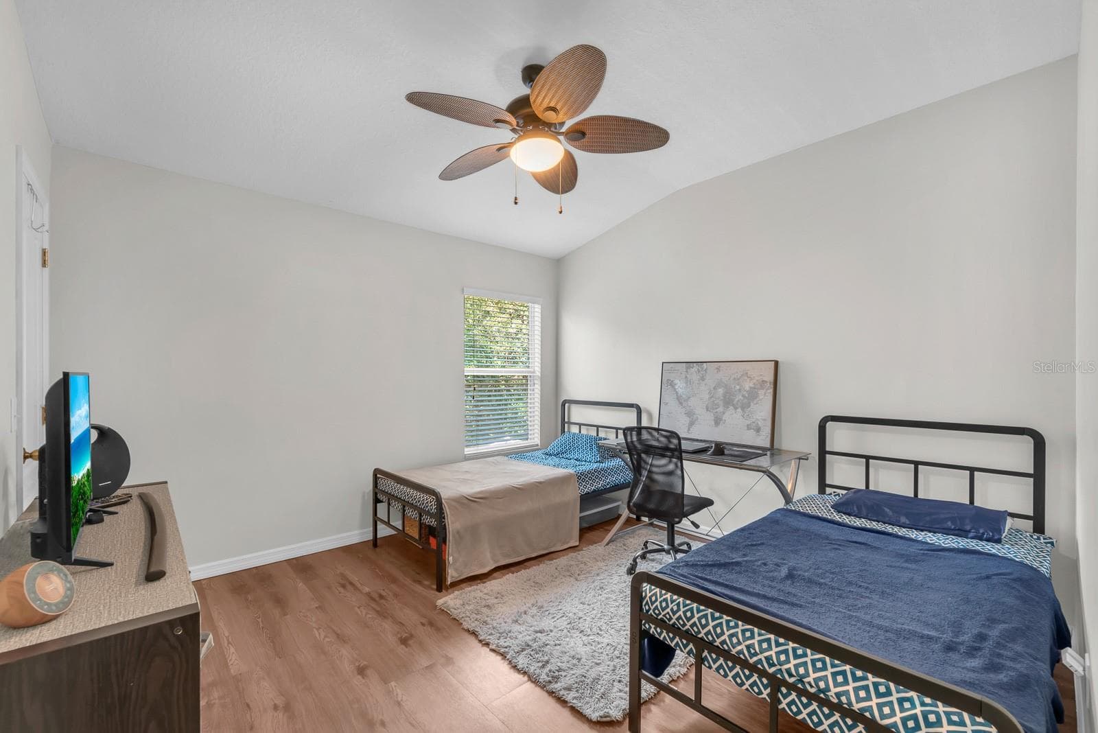 Bedroom 2 - 5819 FISHHAWK RIDGE DR, LITHIA