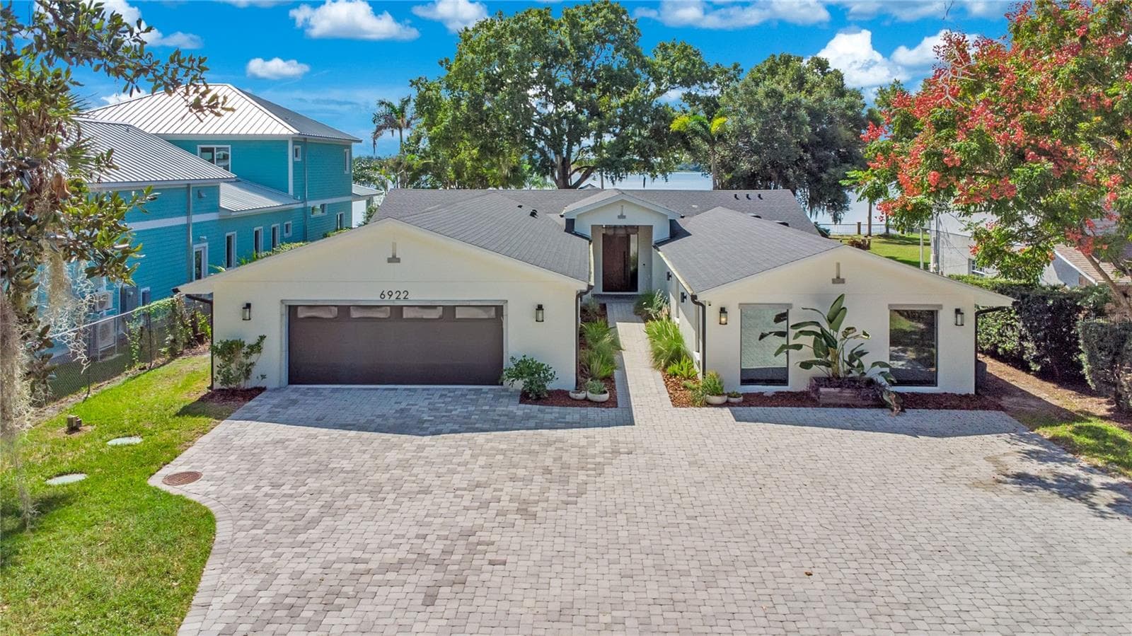 6922 SEMINOLE DR