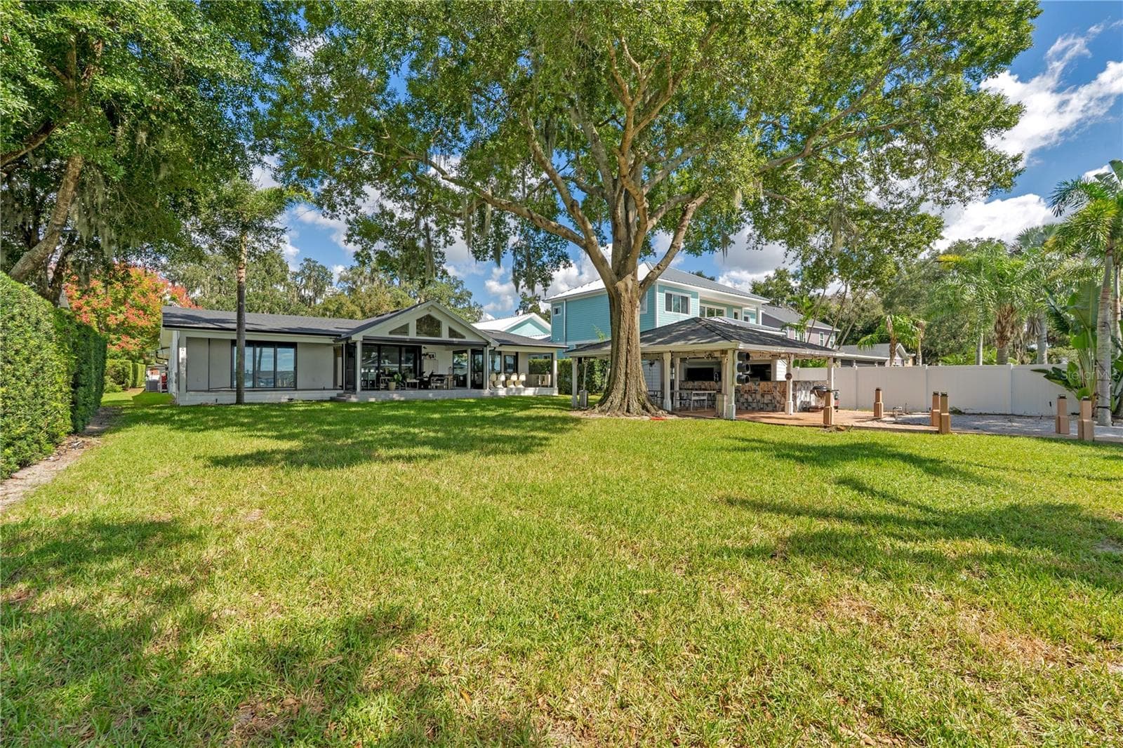 Single Family Residence at 6922 SEMINOLE DR, BELLE ISLE, photo 53 of 62