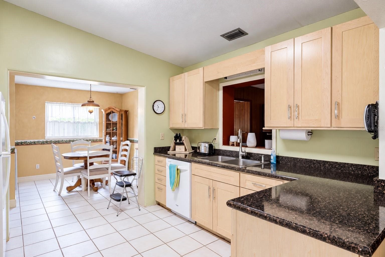 Single Family Residence at 239 ORANGE TERRACE DR, WINTER PARK, photo 6 of 29