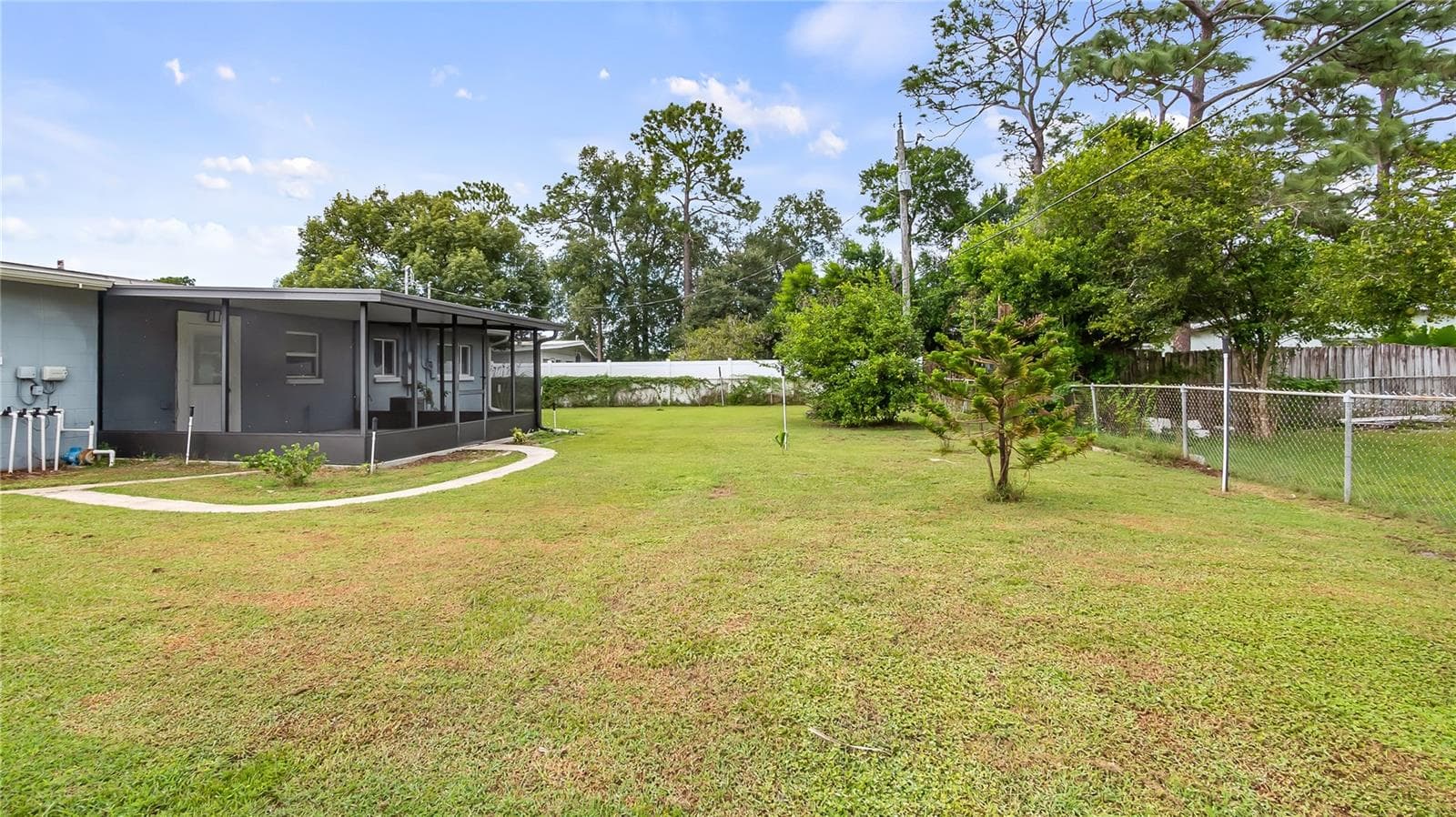 Backyard - 109 OAKLAND AVE, SANFORD