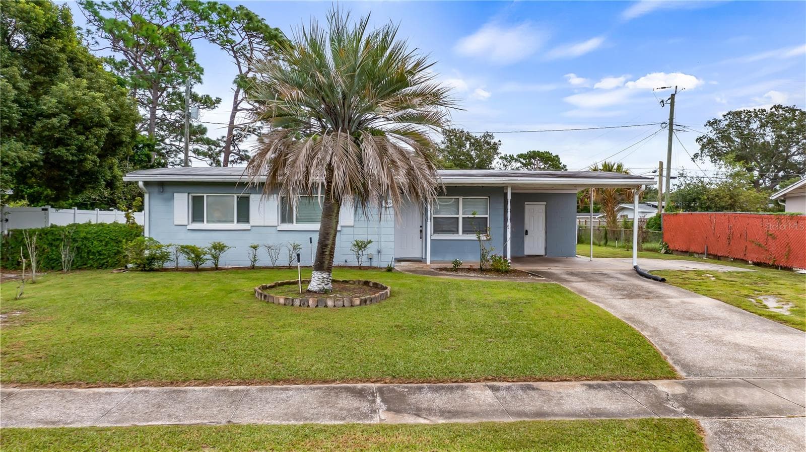 Front of Home - 109 OAKLAND AVE, SANFORD