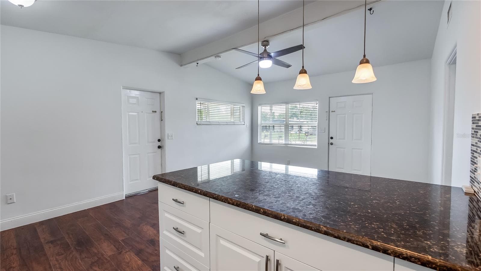 Living/Family room & Kitchen - 109 OAKLAND AVE, SANFORD