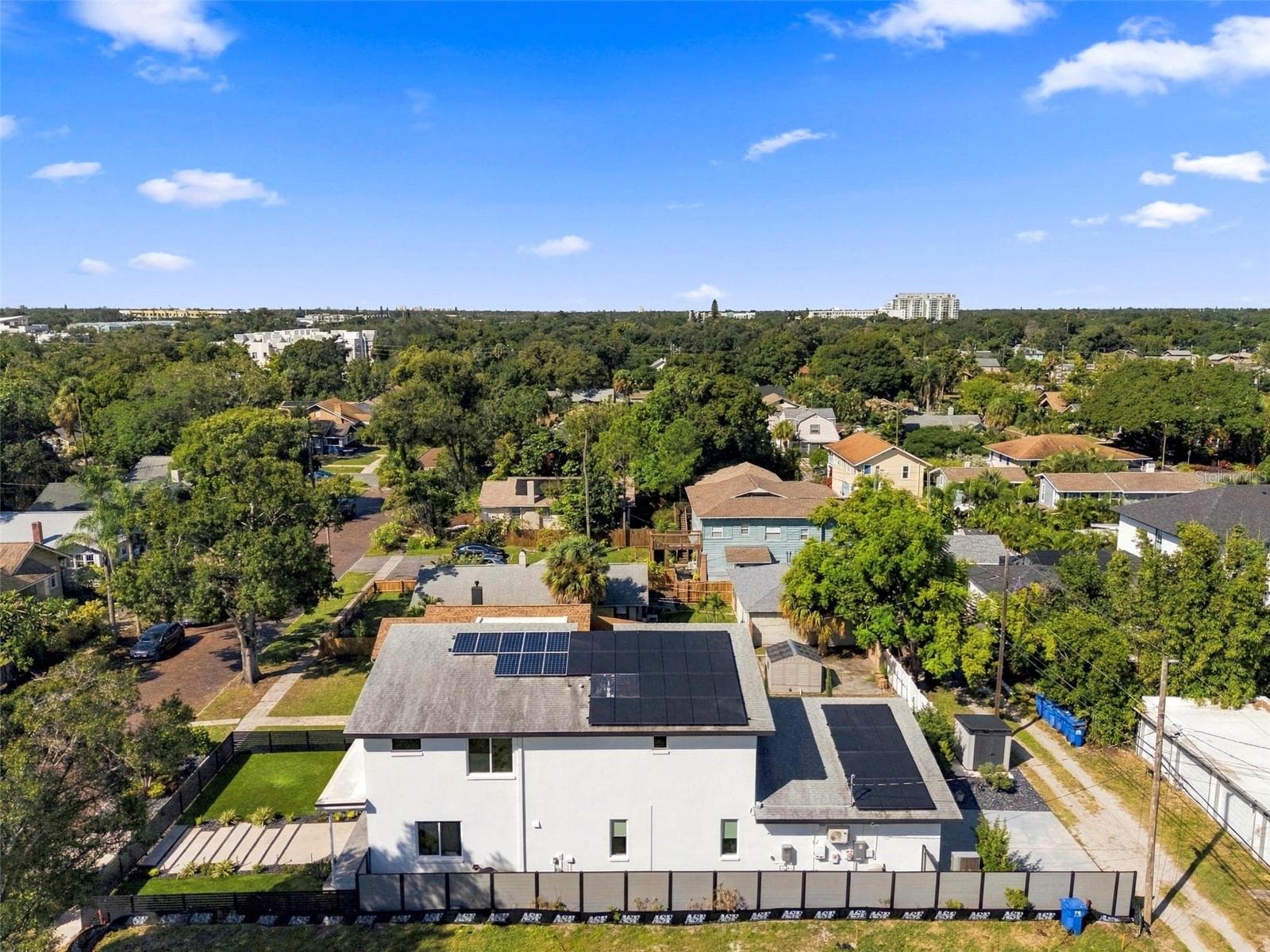 Single Family Residence at 2423 2ND AVE N, ST PETERSBURG, photo 69 of 79