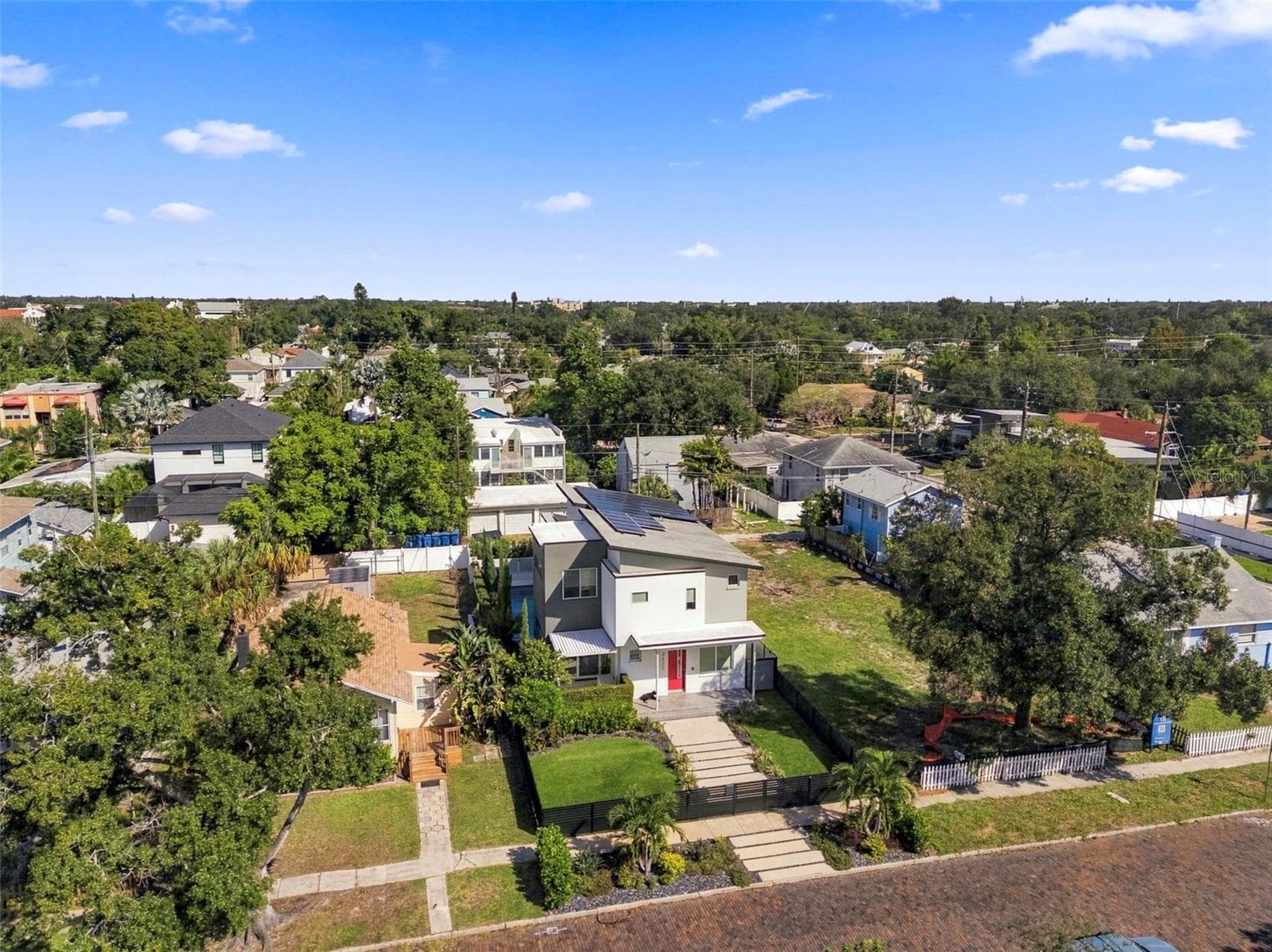 Single Family Residence at 2423 2ND AVE N, ST PETERSBURG, photo 71 of 79