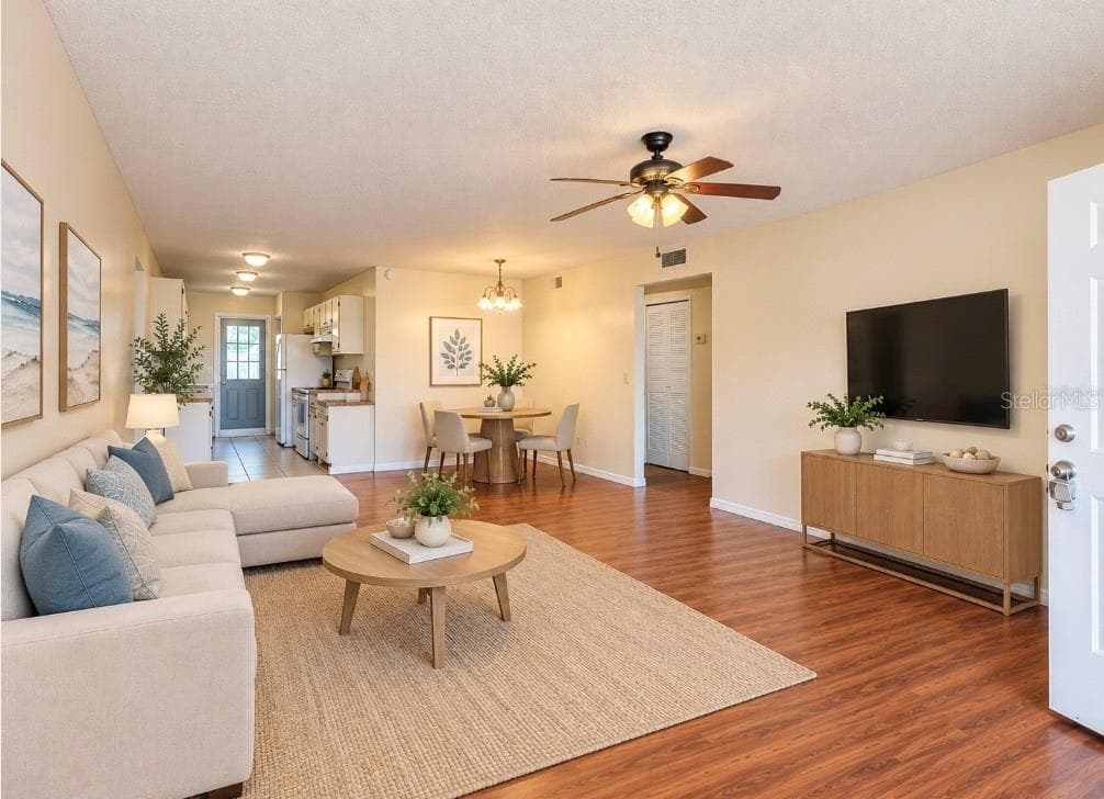 Condominium at 343 E ROSEWOOD LN #343, TAVARES, photo 4 of 19