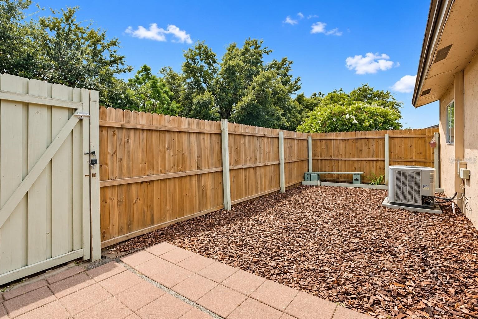 Condominium at 343 E ROSEWOOD LN #343, TAVARES, photo 8 of 19