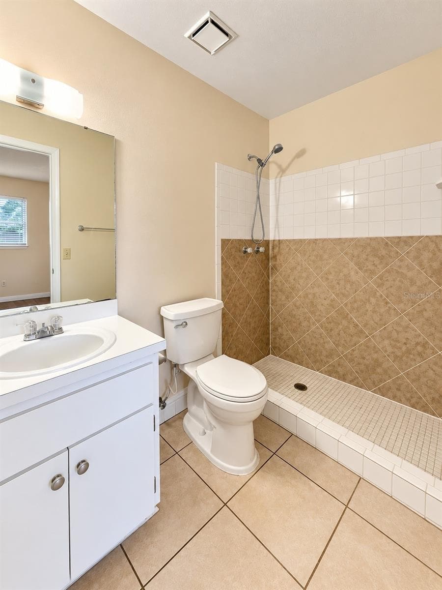 Condominium at 343 E ROSEWOOD LN #343, TAVARES, photo 14 of 19