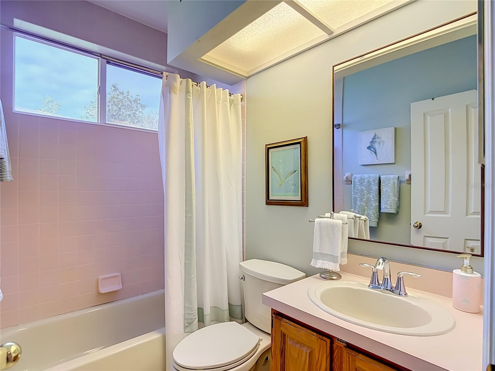 Single Family Residence at 8704 BROADGREEN CT, TAMPA, photo 52 of 91