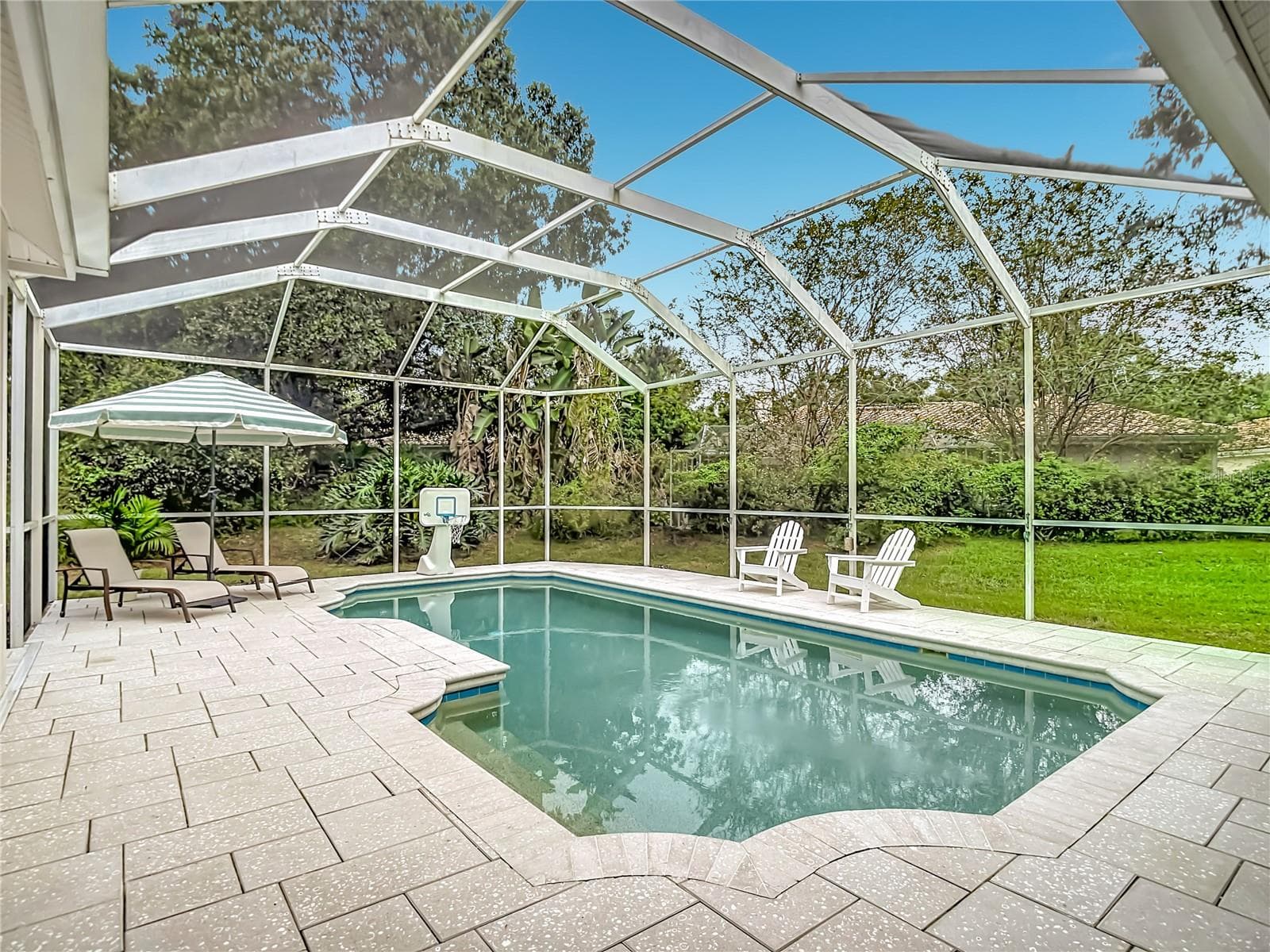 Single Family Residence at 8704 BROADGREEN CT, TAMPA, photo 76 of 91