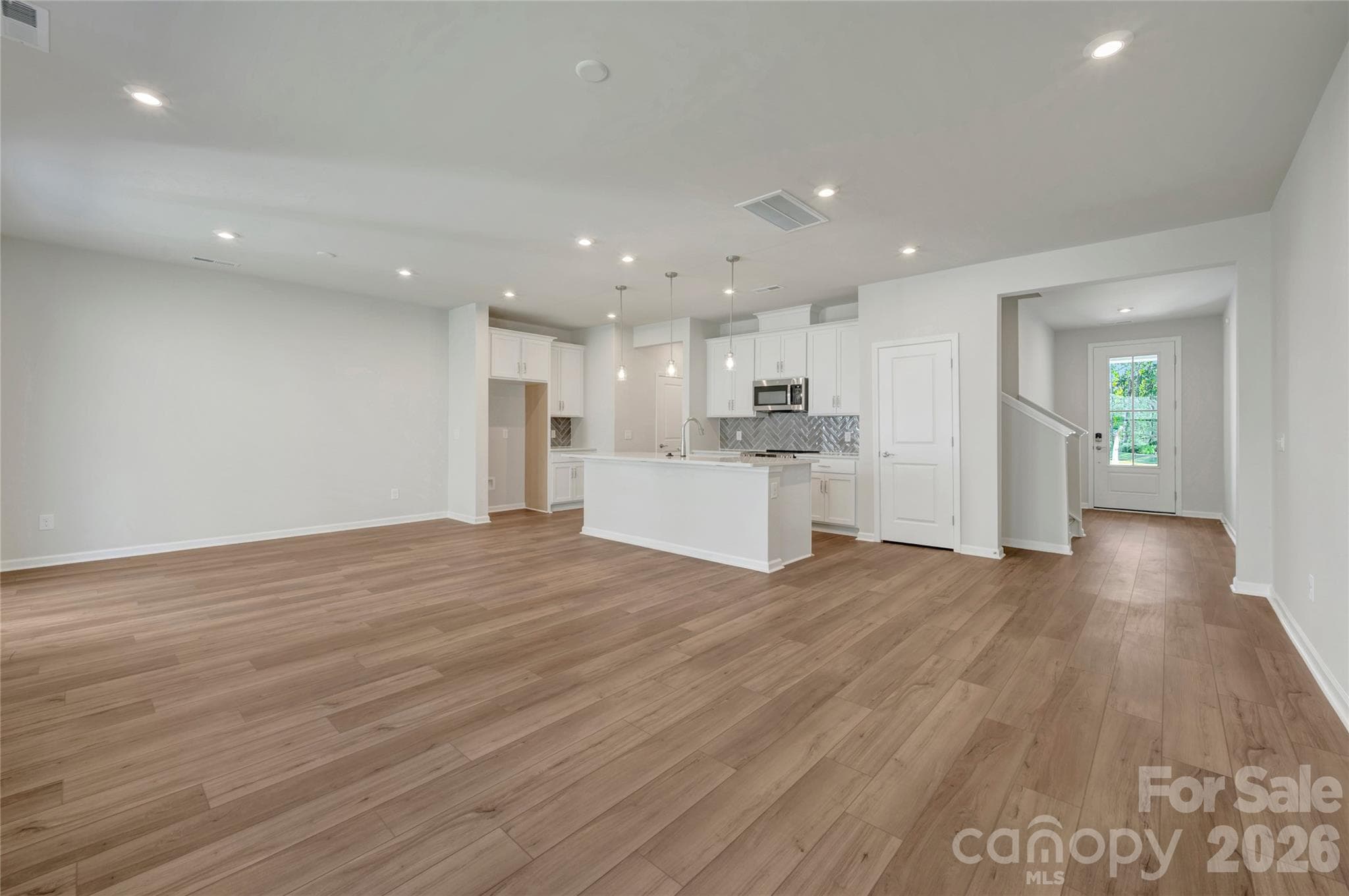 Open concept first floor - 709 Bowery Place, Cramerton