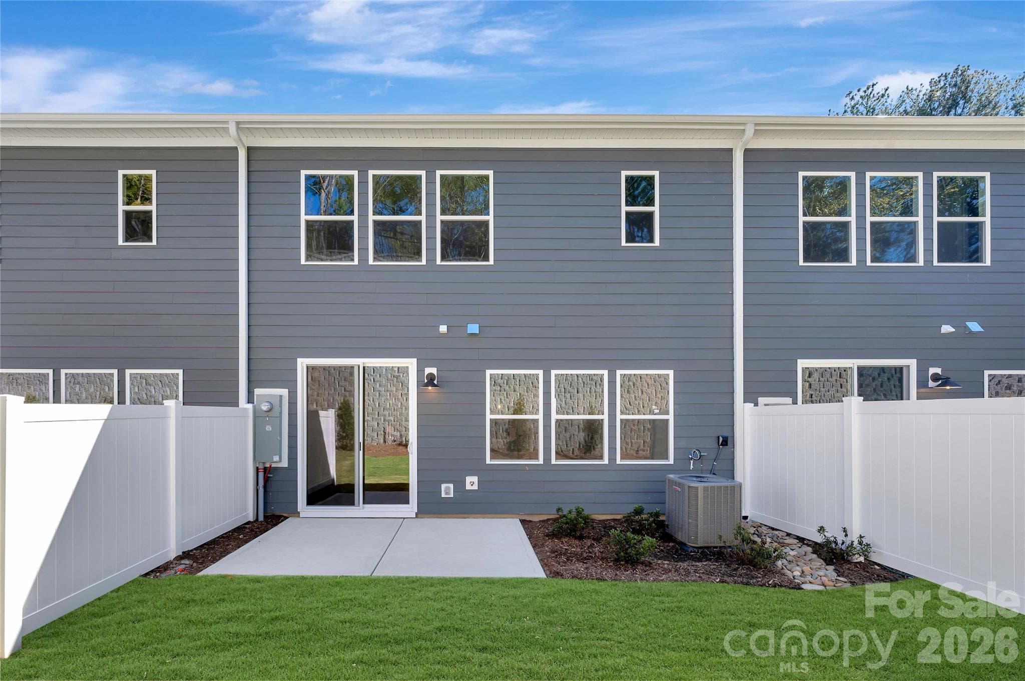 Private outdoor living - 709 Bowery Place, Cramerton