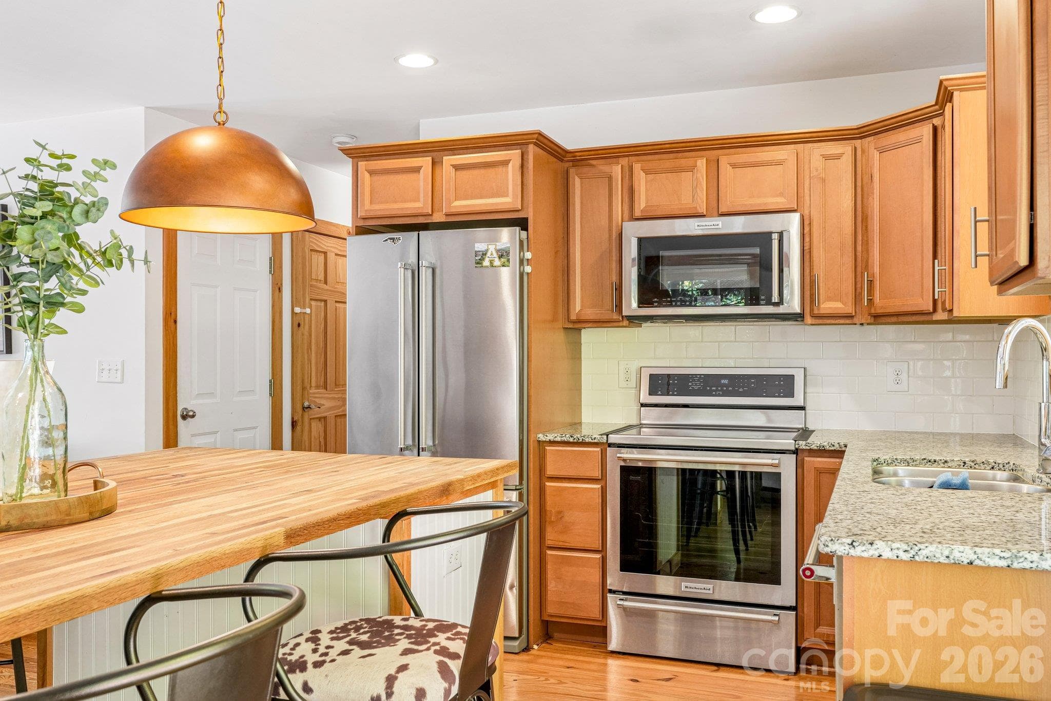 Single Family Residence at 198 Eagles Drive, Boone, photo 9 of 44