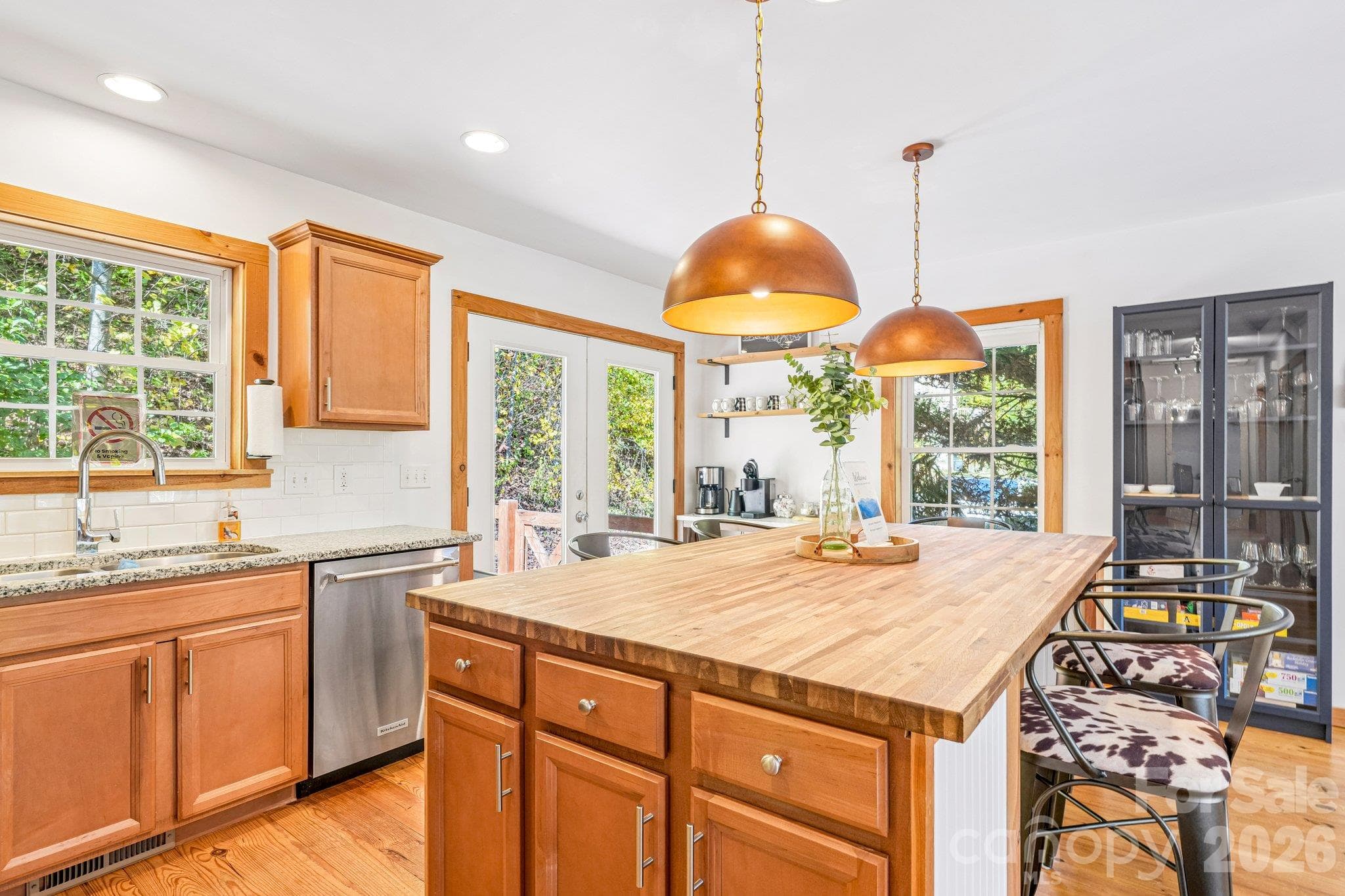 Single Family Residence at 198 Eagles Drive, Boone, photo 10 of 44