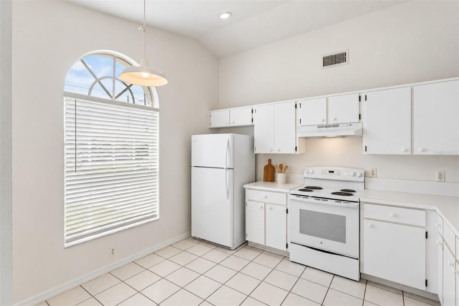 Single Family Residence at 196 BURNSED PL, OVIEDO, photo 10 of 22