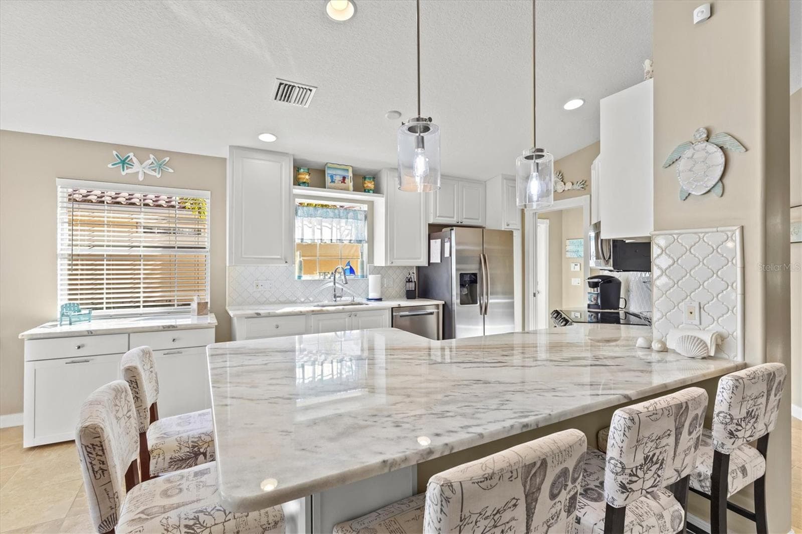 Villa at 13478 DIMARCO ST, VENICE, photo 11 of 86