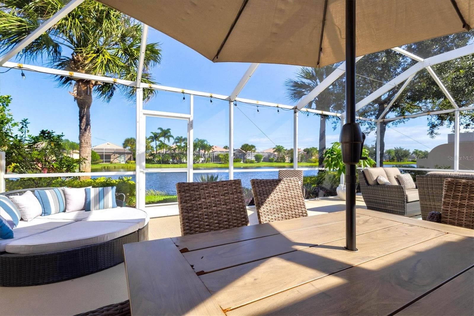 Villa at 13478 DIMARCO ST, VENICE, photo 41 of 86