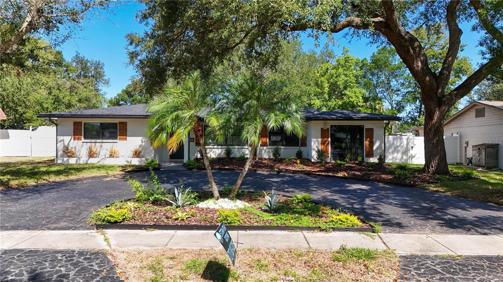 Single Family Residence at 2239 68TH AVE N, ST PETERSBURG, photo 3 of 52