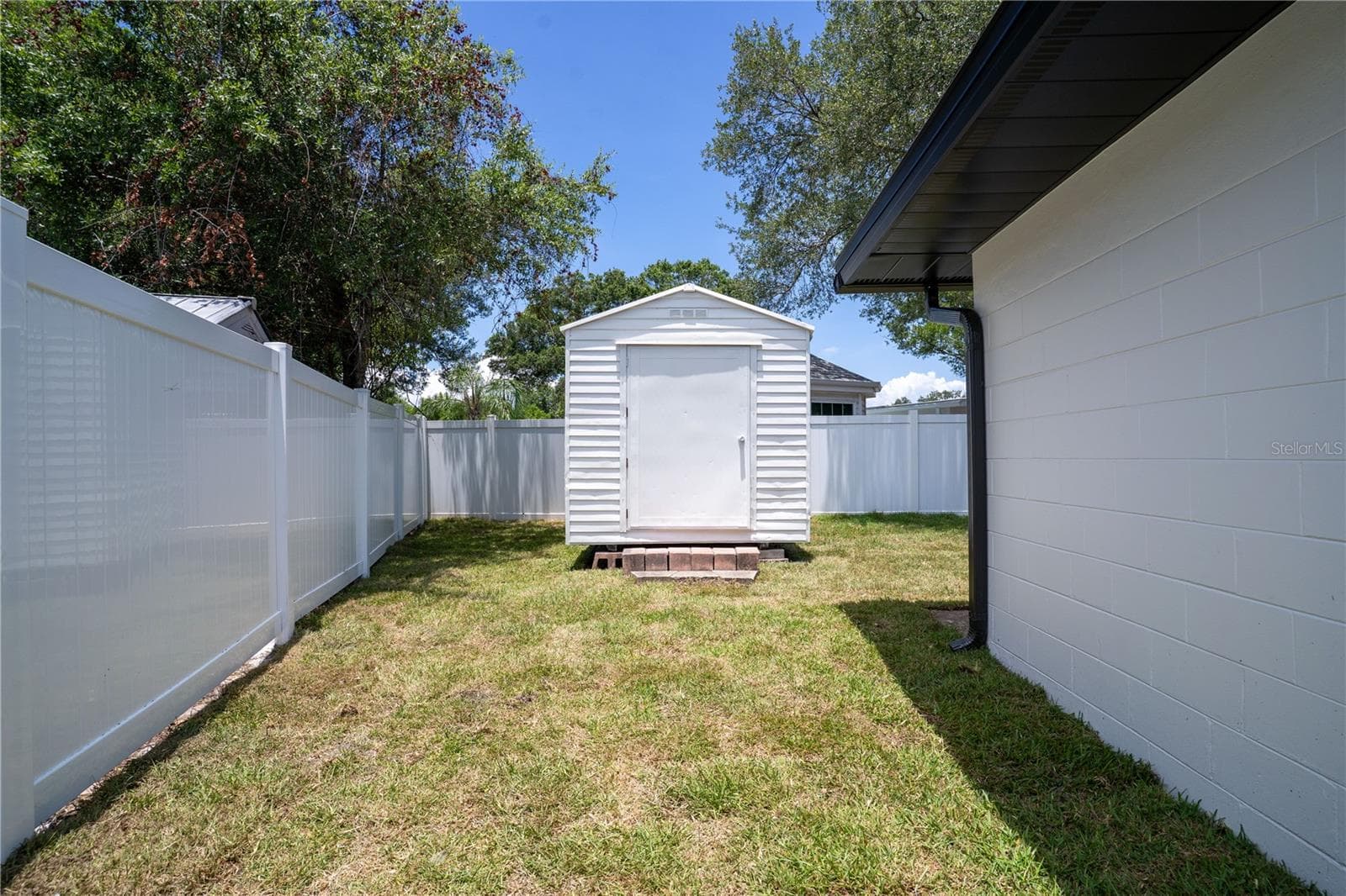 Single Family Residence at 2239 68TH AVE N, ST PETERSBURG, photo 46 of 52