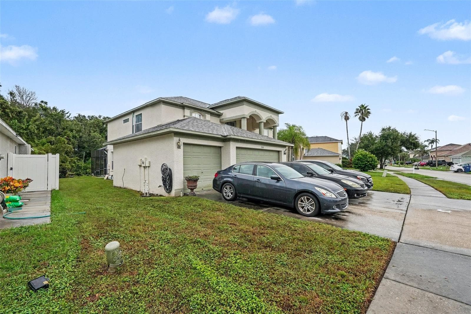 Single Family Residence at 27021 CORAL SPRINGS DR, WESLEY CHAPEL, photo 4 of 5