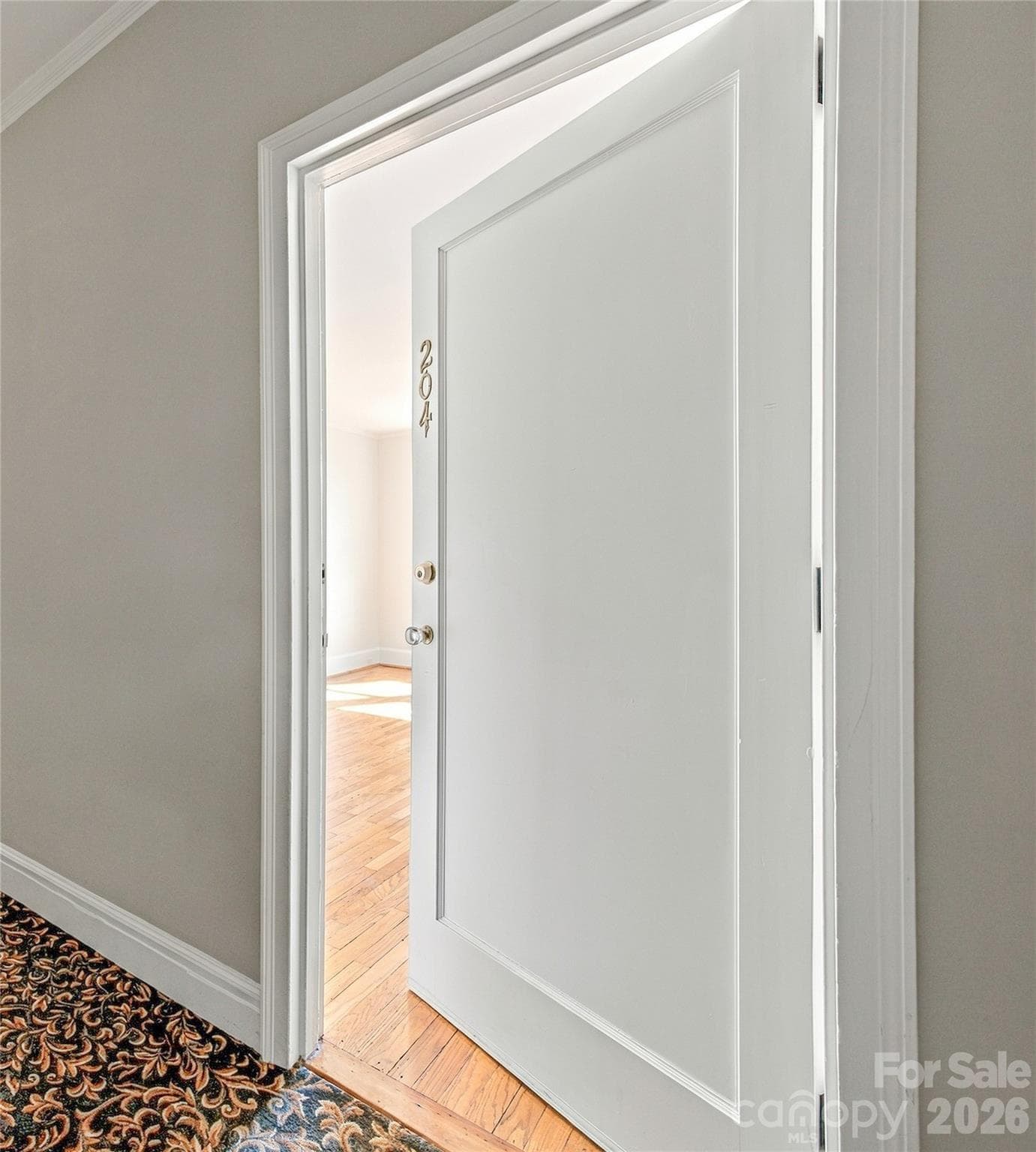 Welcome home to #204. - 712 Louise Avenue, Charlotte