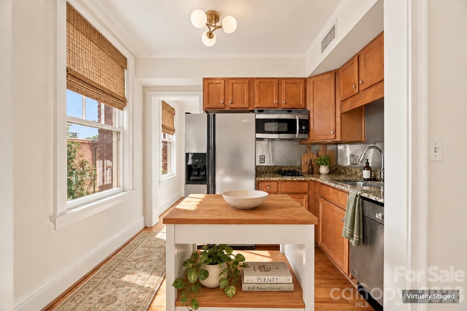 Kitchen - Virtually Staged - 712 Louise Avenue, Charlotte