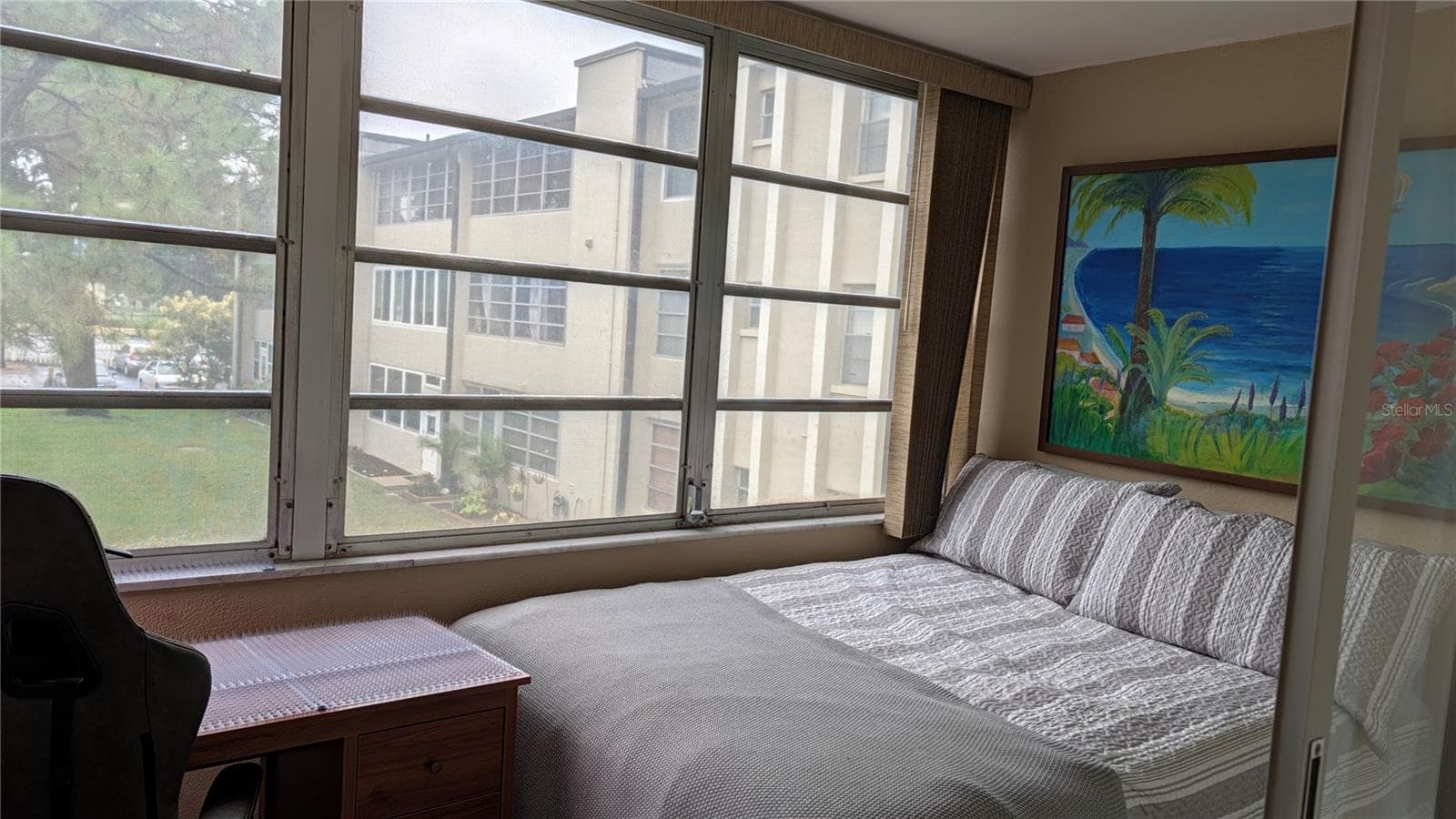 Florida Room utilized as bedroom - 9940 47TH AVE N #206, ST PETERSBURG