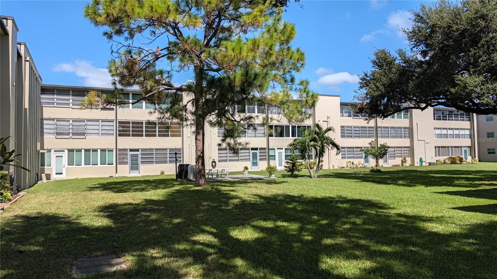 Condominium at 9940 47TH AVE N #206, ST PETERSBURG, photo 25 of 42