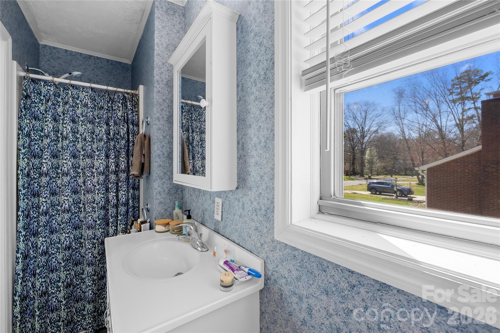 Single Family Residence at 1912 Old West Lane, Gastonia, photo 10 of 21