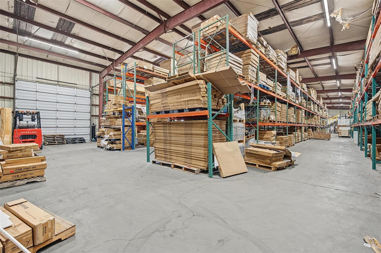 Warehouse at 13650 N 12TH ST, TAMPA, photo 10 of 44