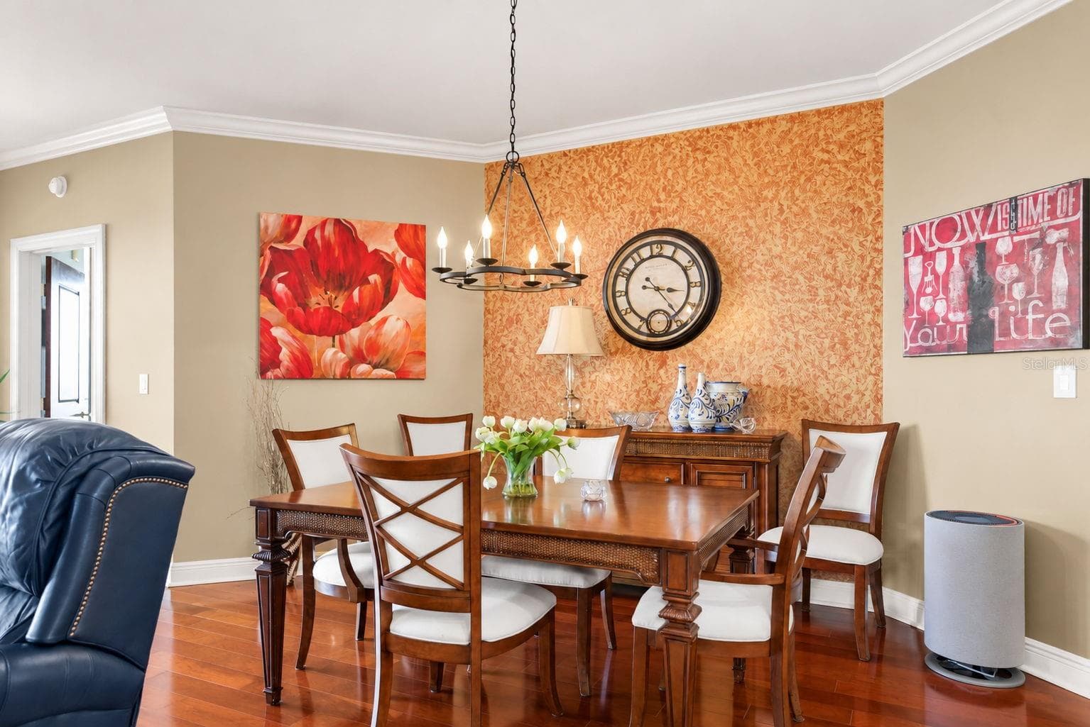 Dining Area - 5823 BOWEN DANIEL DR #704, TAMPA