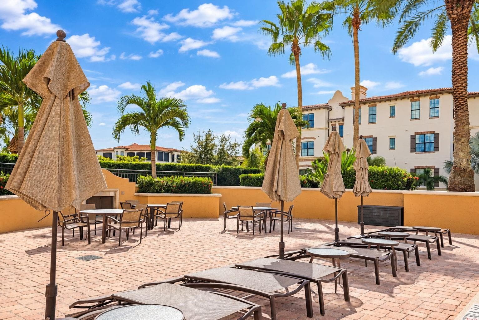 Pool Area - 5823 BOWEN DANIEL DR #704, TAMPA