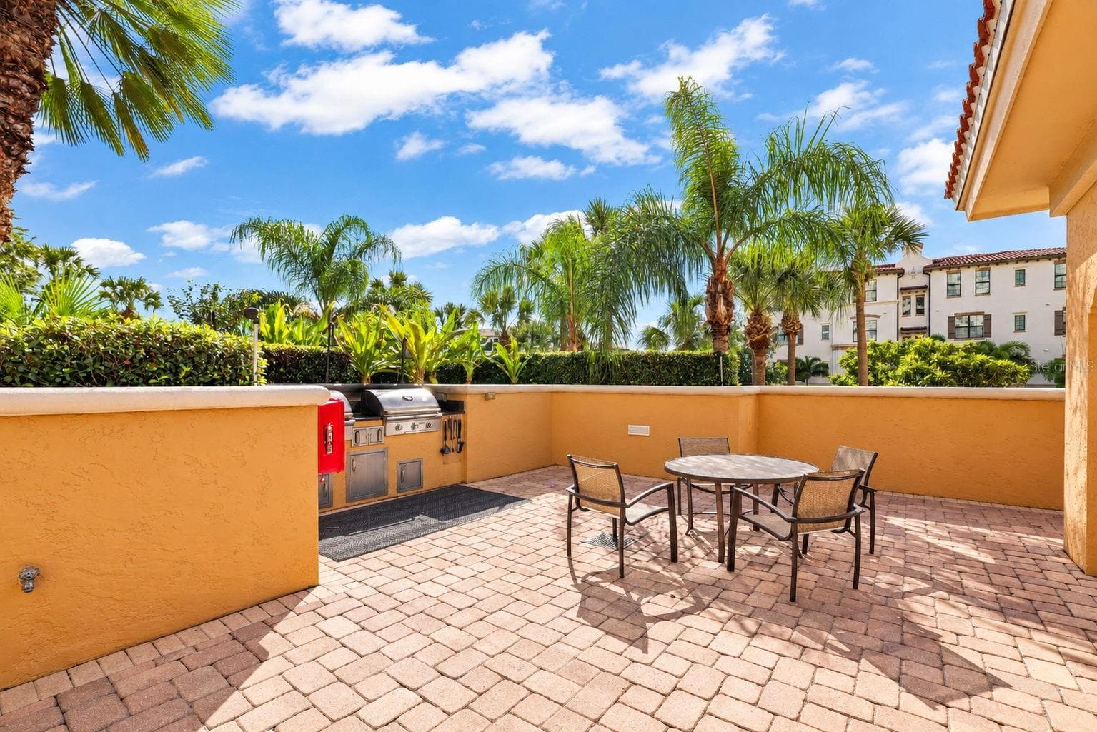 Grill Area By the Pool - 5823 BOWEN DANIEL DR #704, TAMPA