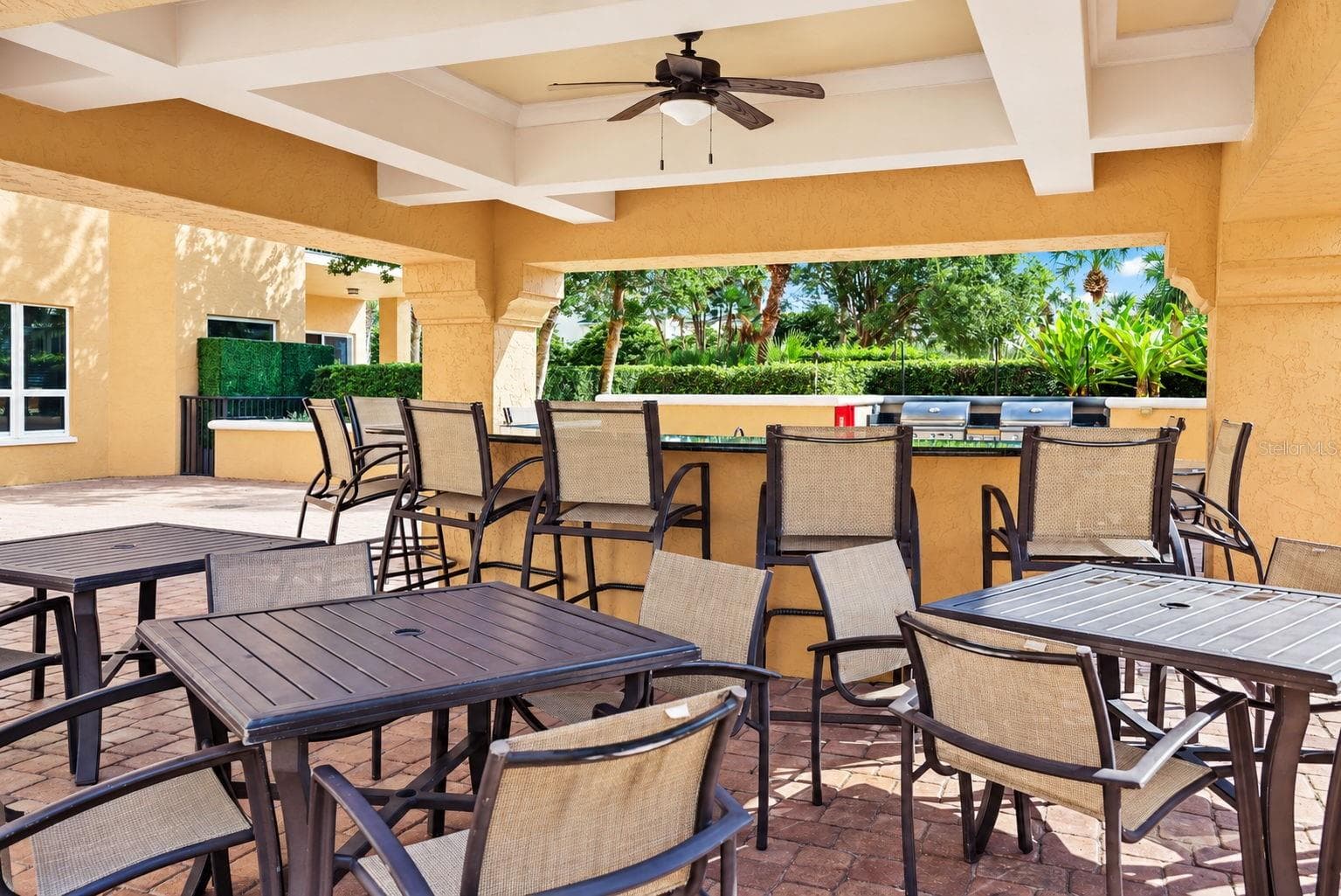 Community Pool Area - 5823 BOWEN DANIEL DR #704, TAMPA