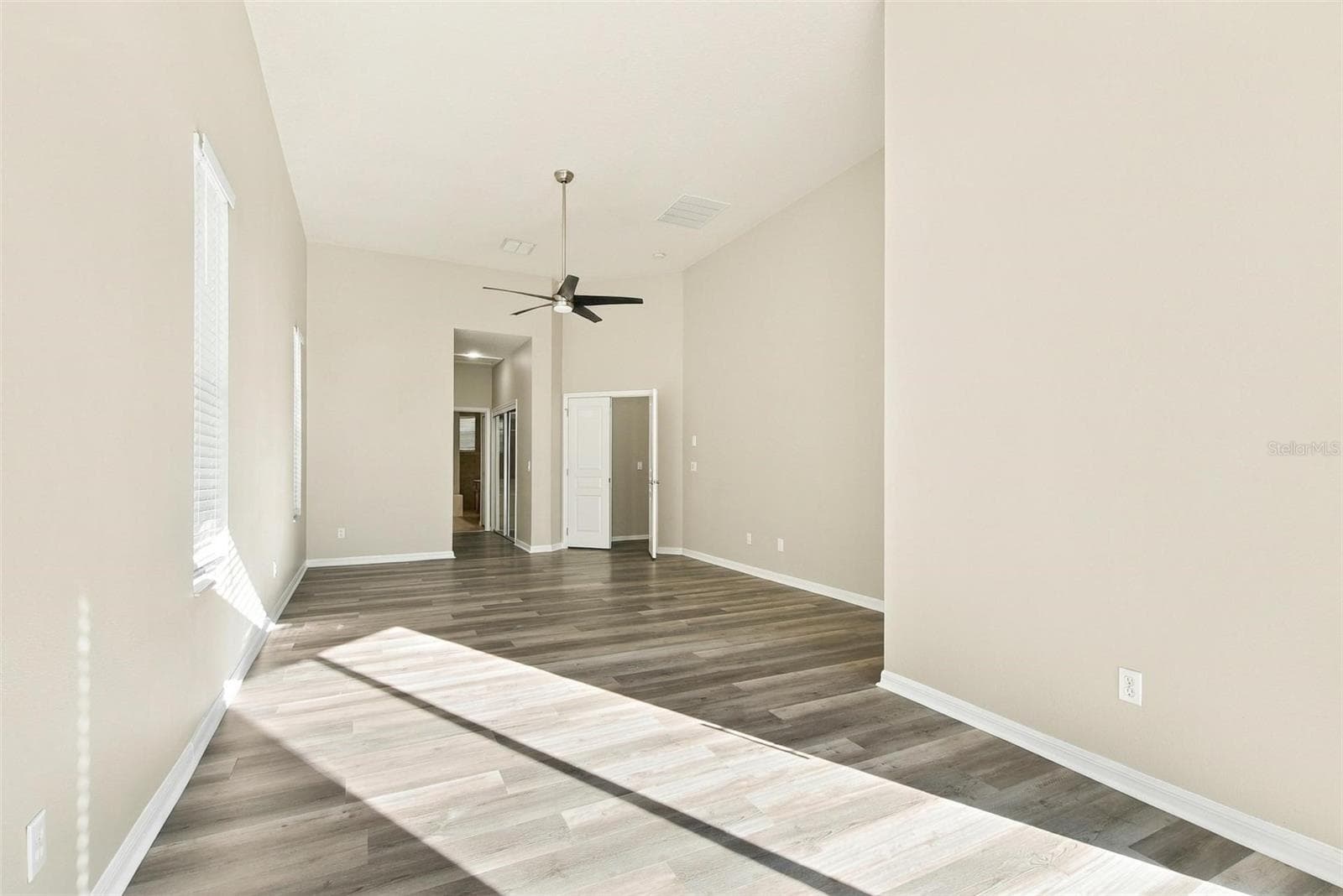 Single Family Residence at 1496 WESCOTT LOOP, WINTER SPRINGS, photo 14 of 82